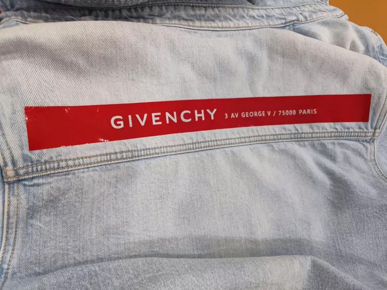 Givenchy Givenchy Vintage Washed Light Blue S Size Size US S / EU 44-46 / 1 - 3 Thumbnail