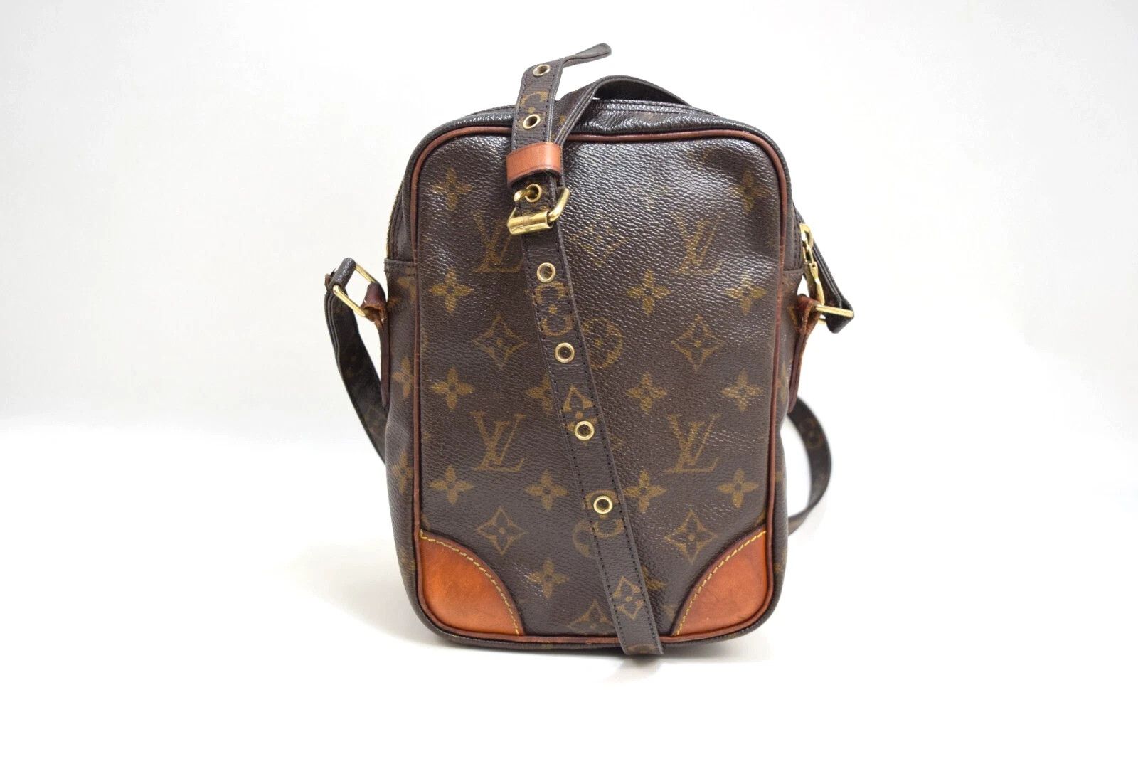 Louis Vuitton Auth Louis Vuitton Amazone Crossbody Bag Monogram M45236 Size ONE SIZE - 3 Thumbnail