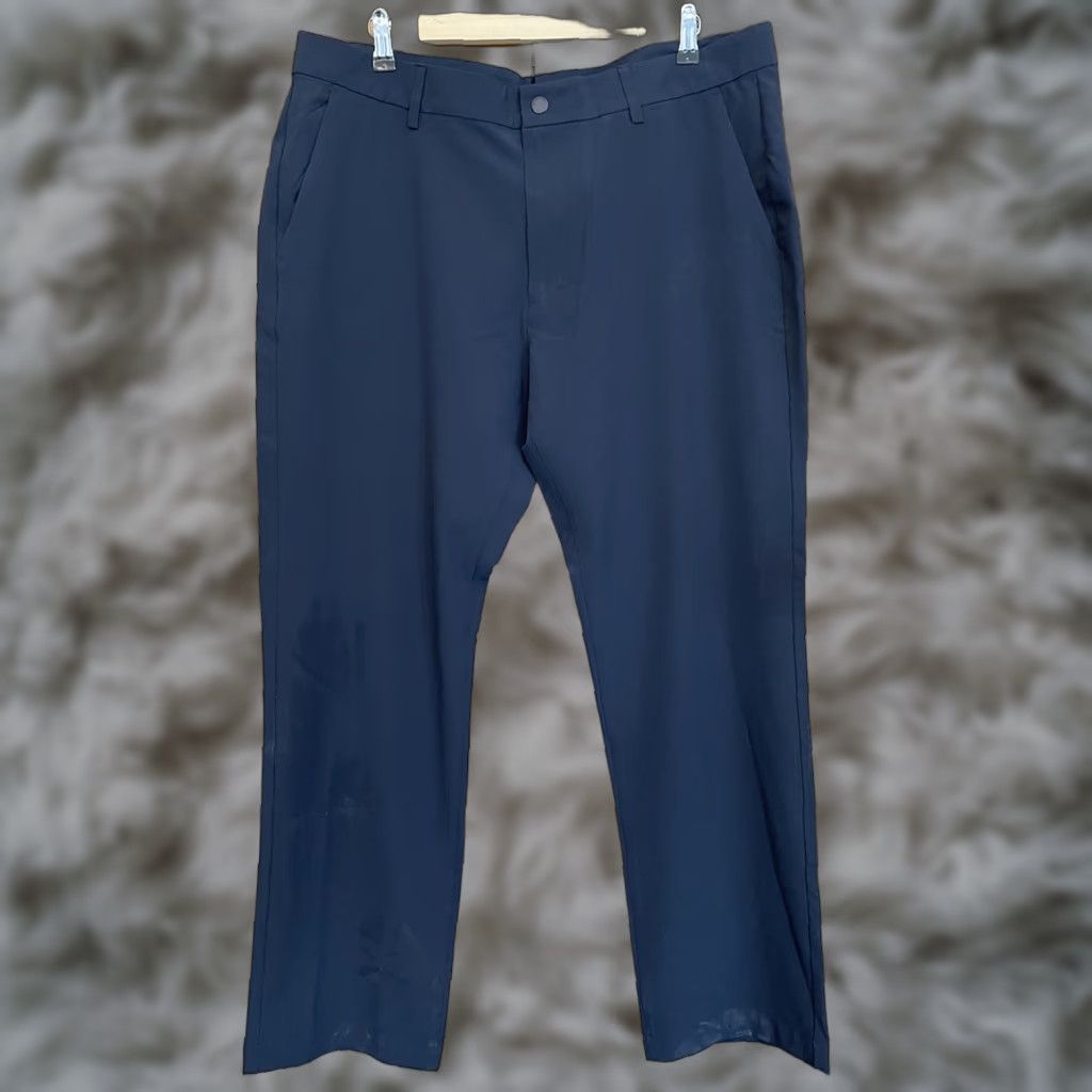 NWT Cutter & Buck CB DryTec 50+UPF Moisture Wicking Bai Dress Pants 33 x 30 Navy