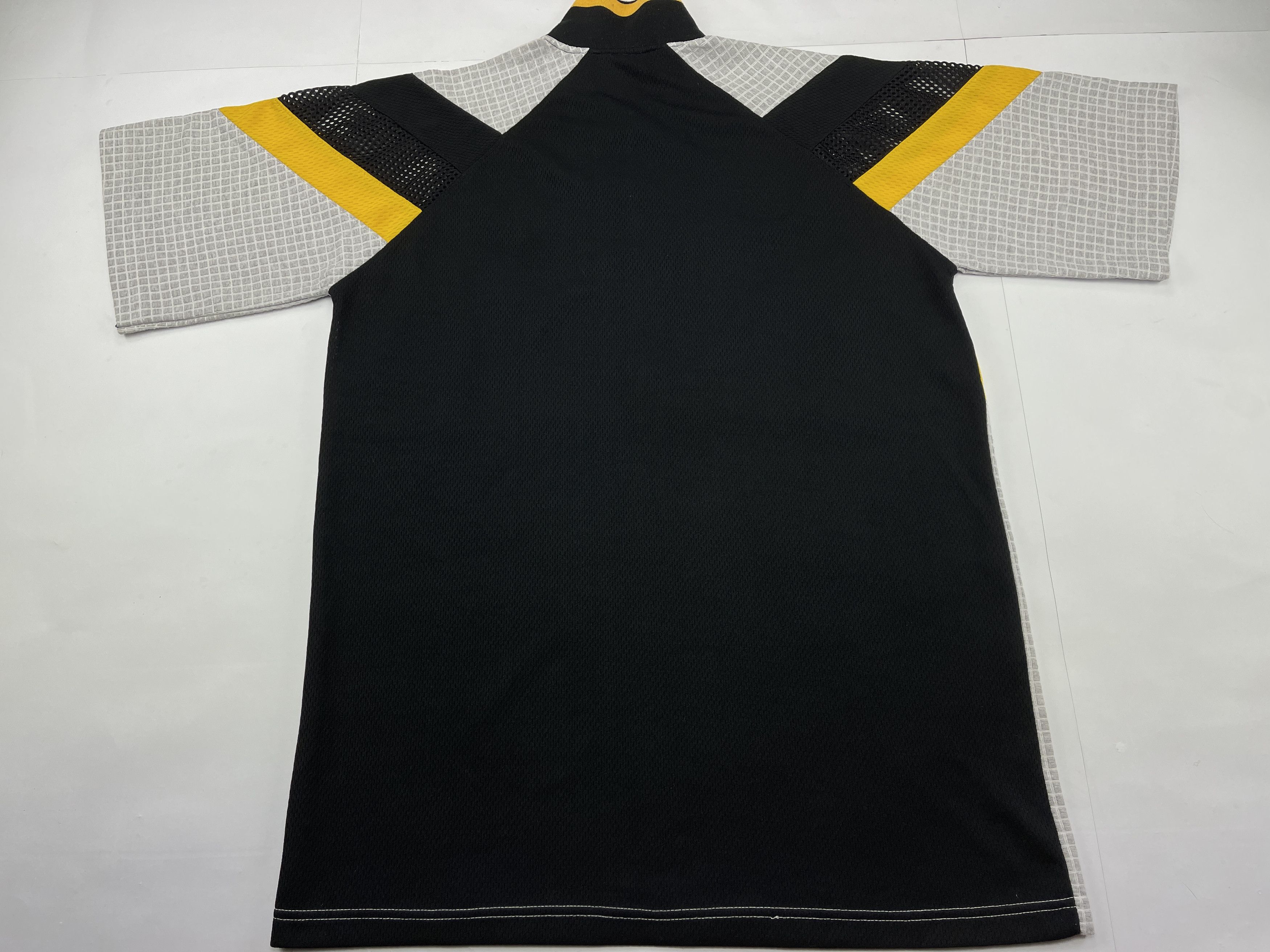 FUBU jersey, vintage hip hop t-shirt, 90s hip hop skater L -  wpequipmentugltd.com