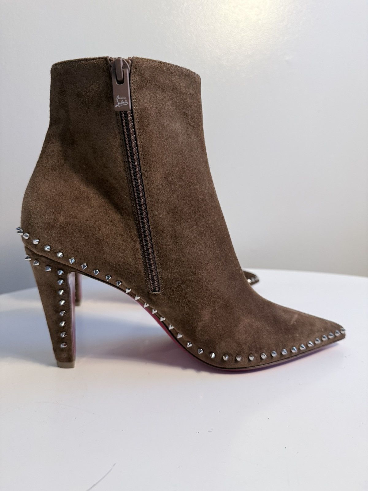 Christian Louboutin NEW UNWORN LOUBOUTIN Vidura studded suede ankle boots flaws Size US 10 / IT 40 - 10 Thumbnail