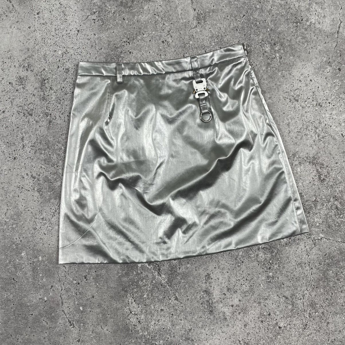 1017 ALYX 9SM × Alyx 1017 ALYX 9SM Silver Lighttech Buckle Mini Skirt Size 26" / US 2 / IT 38 - 3 Thumbnail