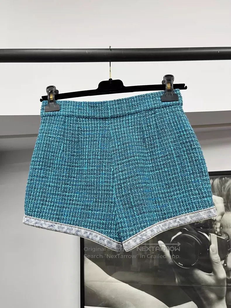 Chanel Chanel 22P peacock blue tweed knitted shorts Size 42" / US 20 - 2 Thumbnail