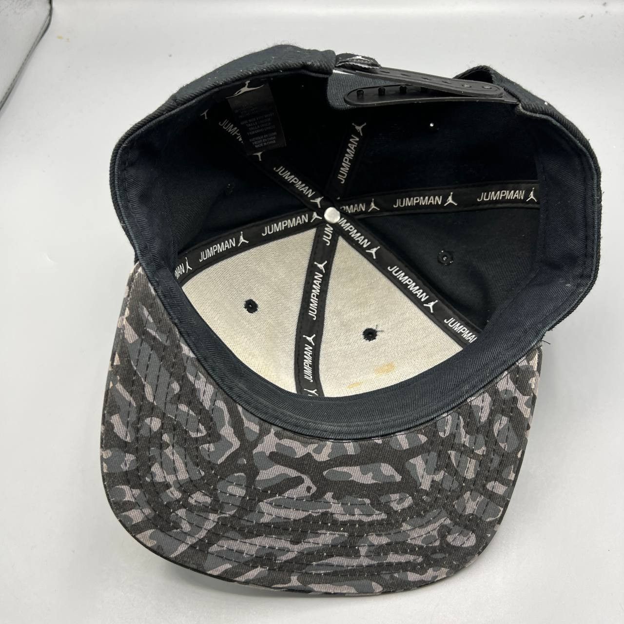 Jordan Brand Air Jordan Hat Men Cement Elephant Jumpman Snap Back Cap Size ONE SIZE - 2 Thumbnail