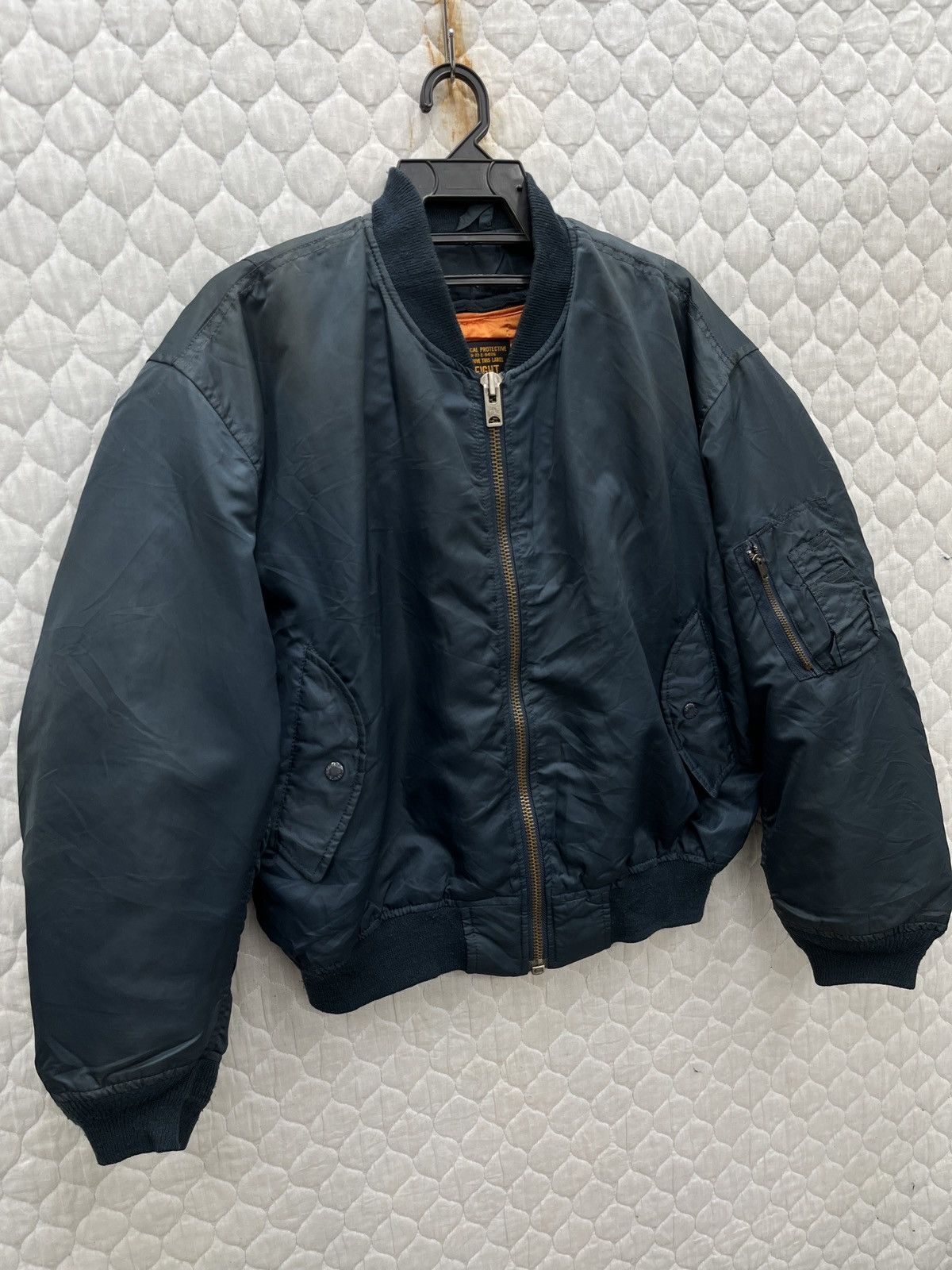 Japanese Brand 🔥🔥🔥STEALS DOG FIGHT MA1 BOMBER FLIGHT JACKET Size US L / EU 52-54 / 3 - 5 Thumbnail