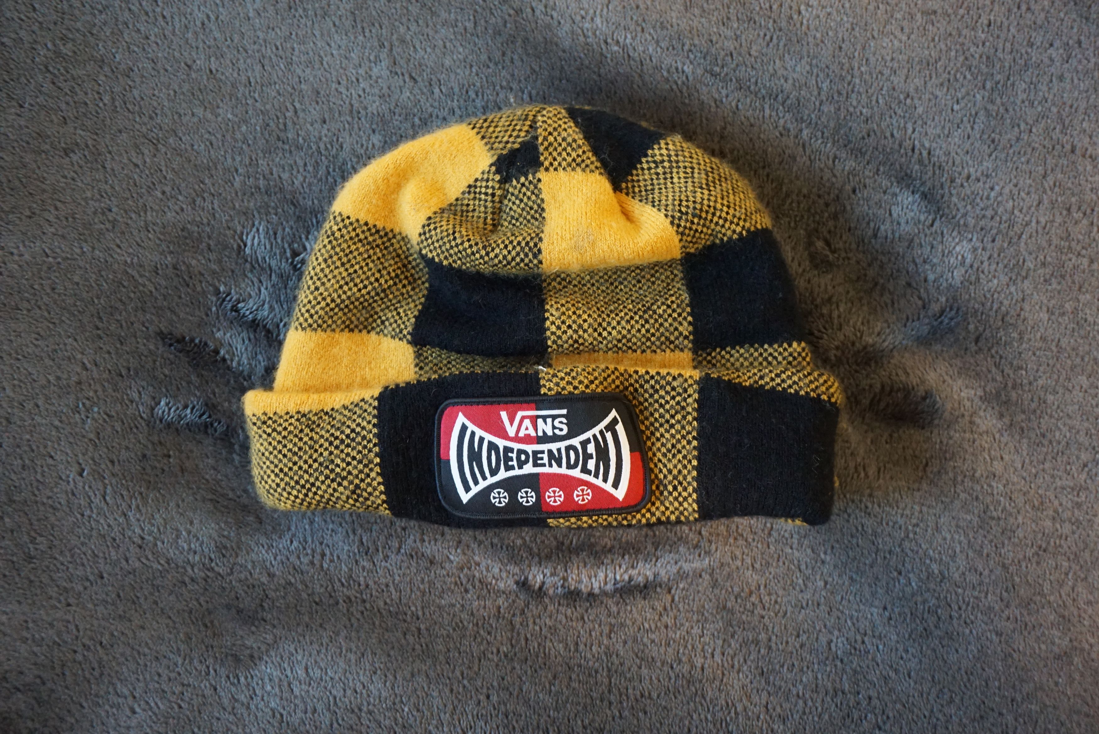 Vans hot sale independent beanie