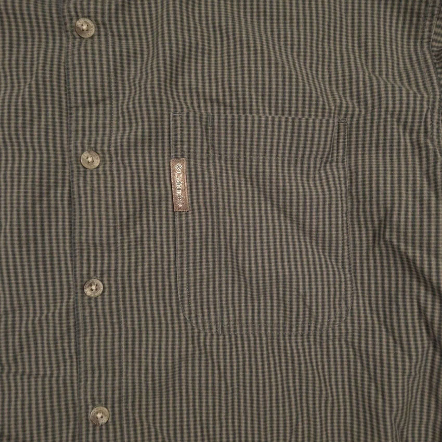 Vintage Columbia Shirt Mens L Green Check Button Front Long Sleeve Outdoor Casual Size US L / EU 52-54 / 3 - 4 Thumbnail