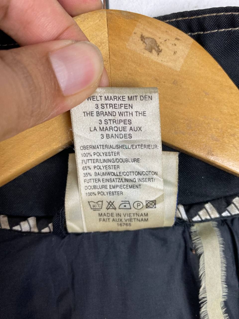 Adidas vintage 90s adidas equipment jacket very nice design Size US L / EU 52-54 / 3 - 8 Thumbnail