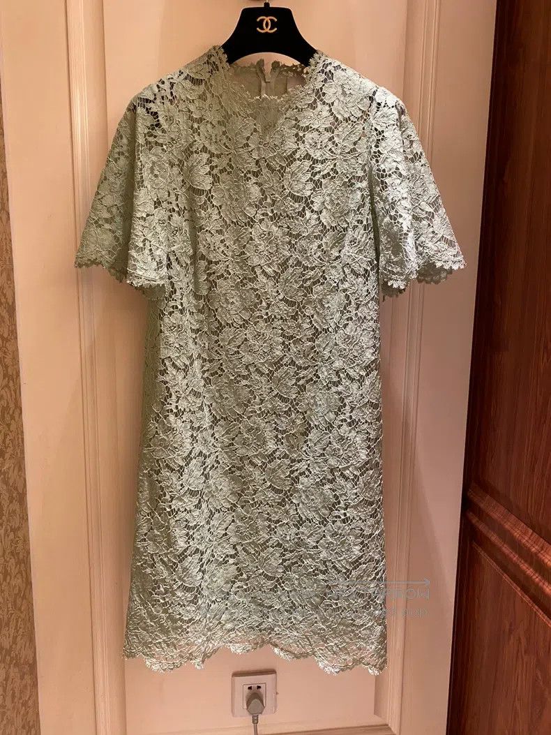 Valentino Valentino Lace dress Size M / US 6-8 / IT 42-44 - 1 Thumbnail