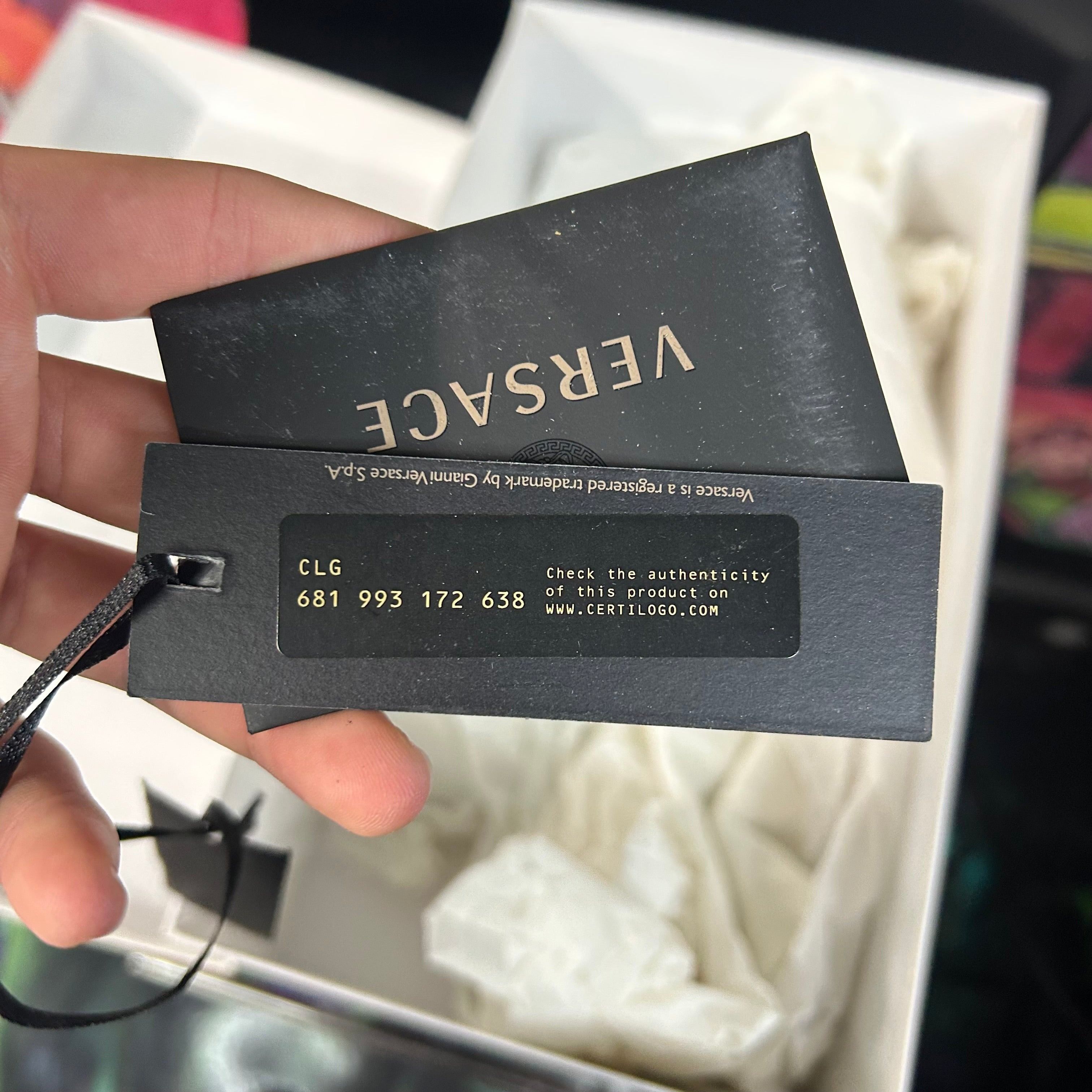 Versace Versace Medusa Velvet Loafers Black Size 40 / 7 Size US 7 / EU 40 - 11 Thumbnail