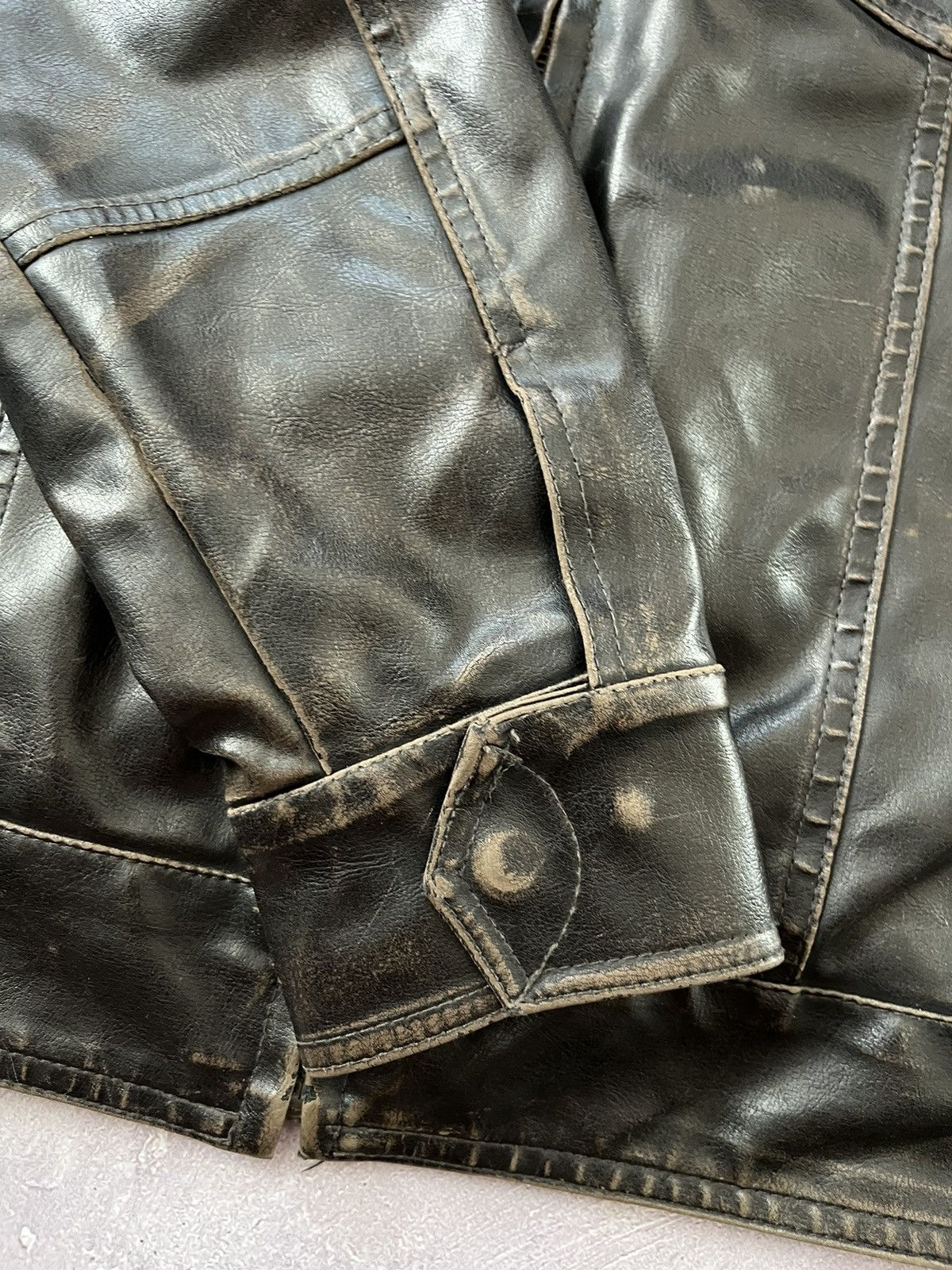 Levi's Vintage Clothing Vintage Levi's Leather Hooded Red Tab Jacket Polyvinyl SZ M Size US M / EU 48-50 / 2 - 12 Thumbnail