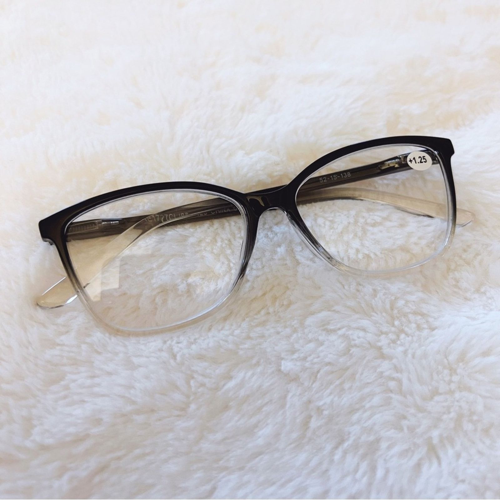 Other Emma Clear & Black Two Tone Reader Glasses Size ONE SIZE - 1 Thumbnail