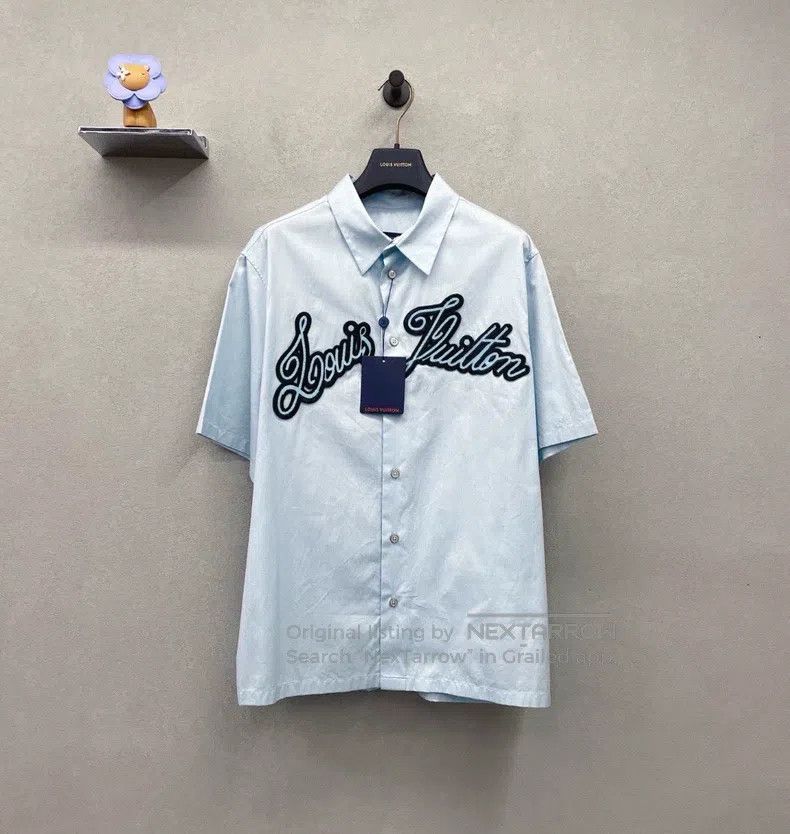 Louis Vuitton Louis Vuitton Monogrammed needle-neck, single-breasted, sh Size US XL / EU 56 / 4 - 1 Thumbnail