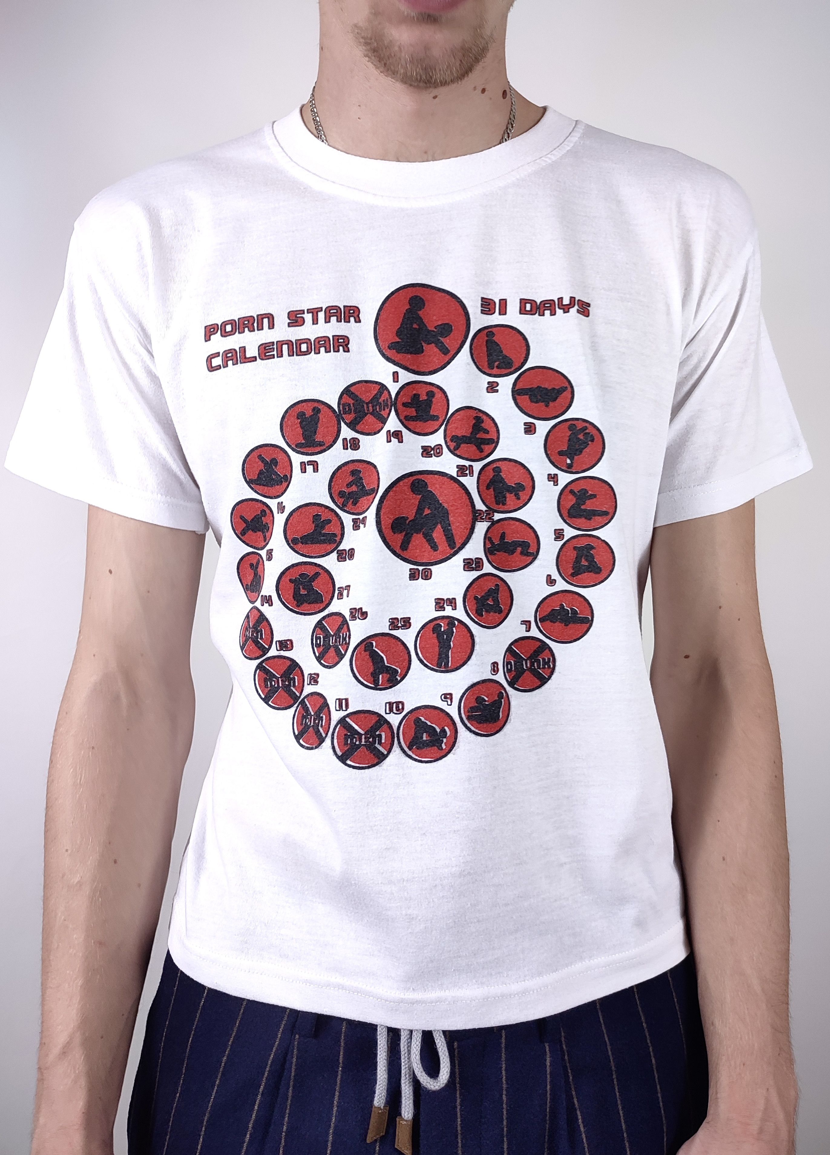 Vintage 90s Vintage PornStar Calendar Erotic Funny Graphic T-Shirt Size US S / EU 44-46 / 1 - 3 Thumbnail