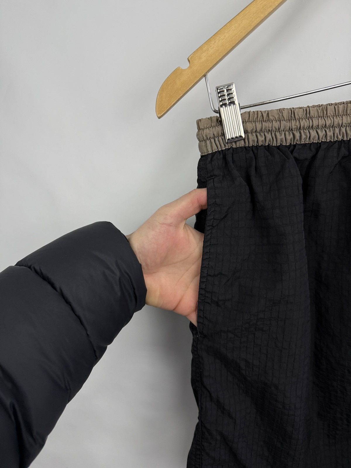 Nike 🇺🇸 Vintage 90s Nike Nylon Shorts Rare Retro Hype Y2K Size US 34 / EU 50 - 4 Thumbnail