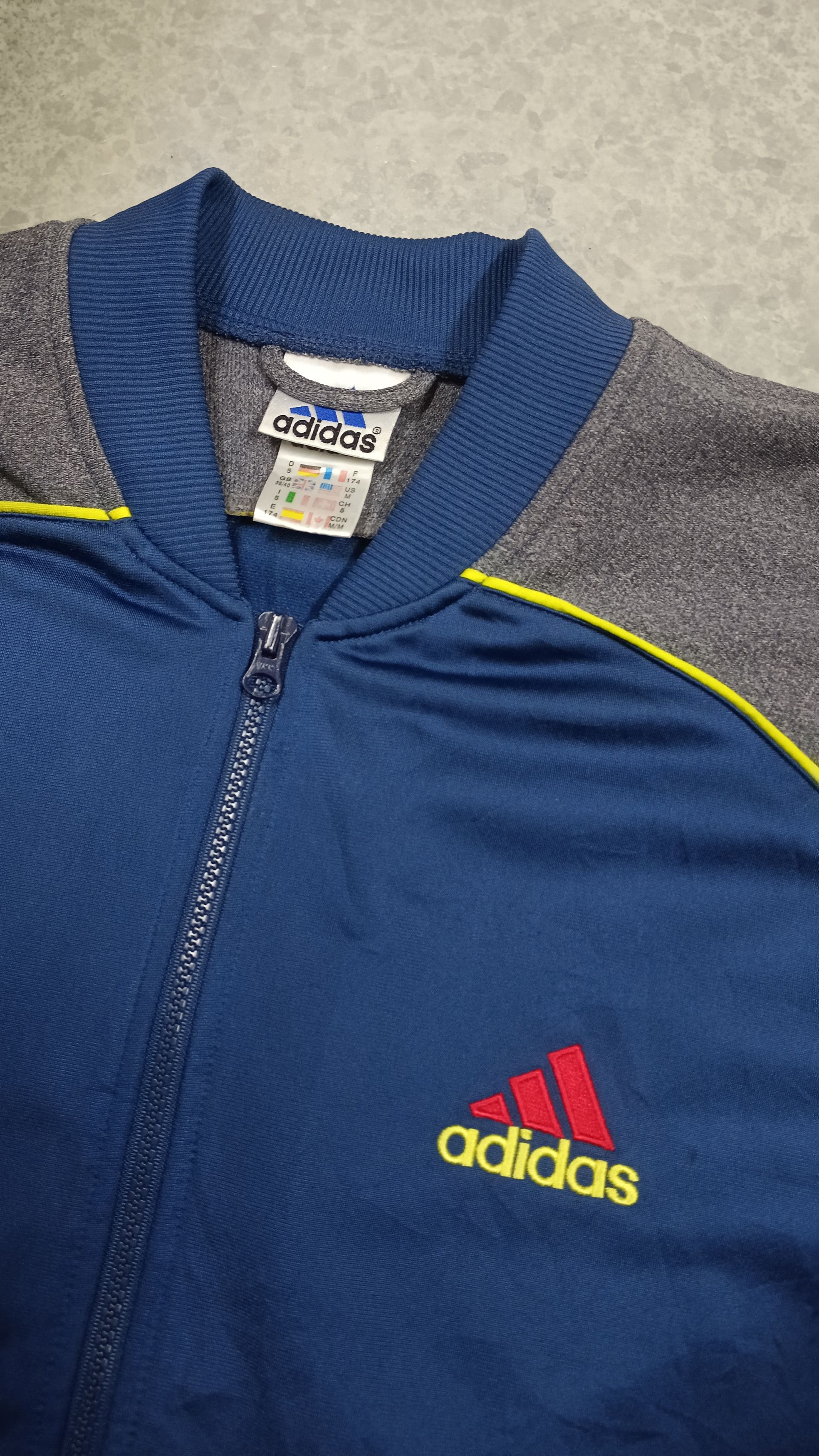 Adidas × Vintage 💥 Vintage Adidas Embroidery Logo Track Top Size US M / EU 48-50 / 2 - 3 Thumbnail