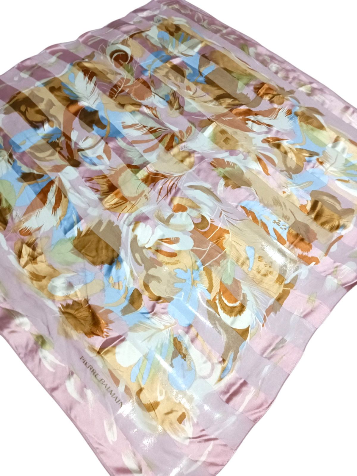 Pierre Balmain PIERRE BALMAIN PARIS Flowers Pink Gold Vintage Silk Scarf Size ONE SIZE - 3 Thumbnail