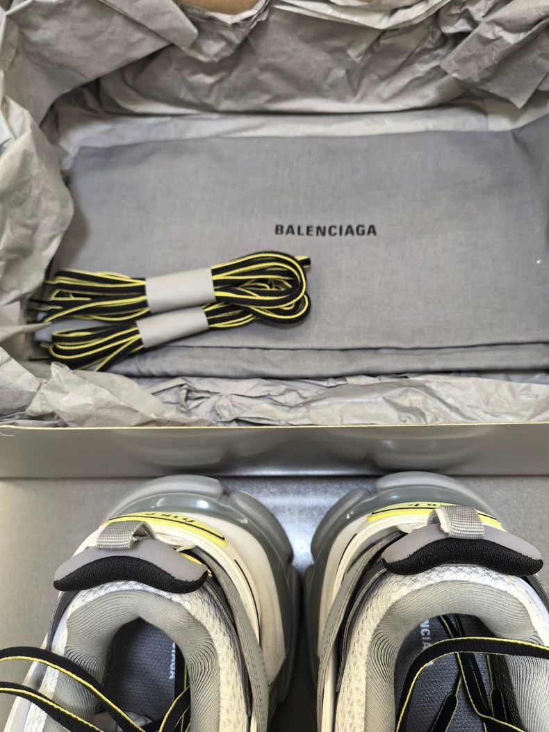 Balenciaga Balenciaga Track Sneakers Size 40 Perfect Condition-2506 Size US 8.5 / EU 41-42 - 9 Thumbnail