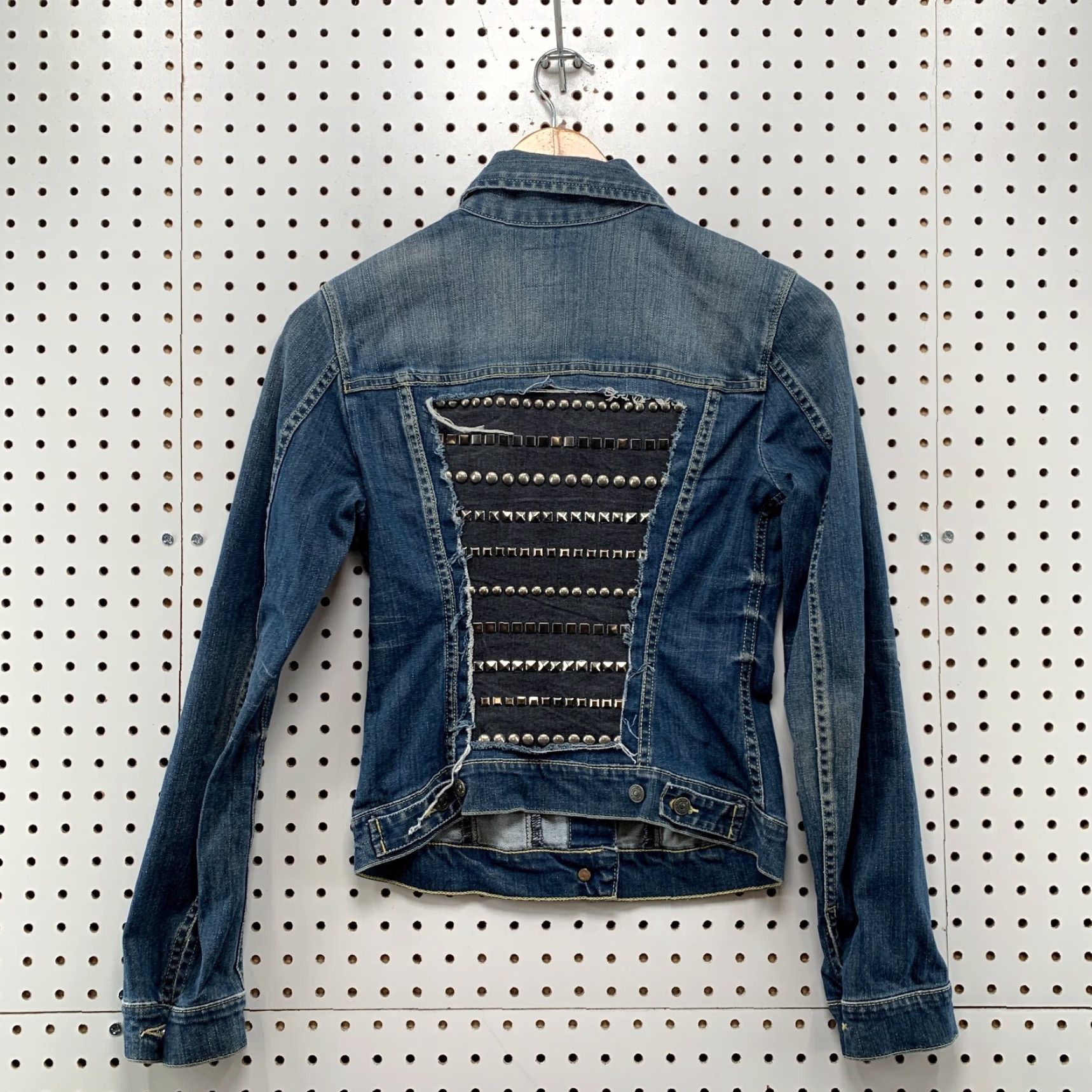7 For All Mankind VINTAGE Y2K 7 For All Mankind Denim Jacket Blue Womens XS Studded Biker Size XS / US 0-2 / IT 36-38 - 2 Thumbnail