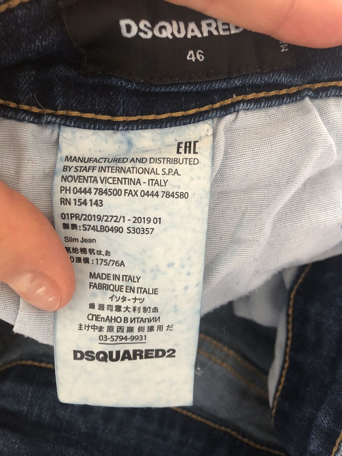 Dsquared2 DSQUARED2 SLIM FIT STRAP DENIM SHORTS Size US 30 / EU 46 - 5 Thumbnail