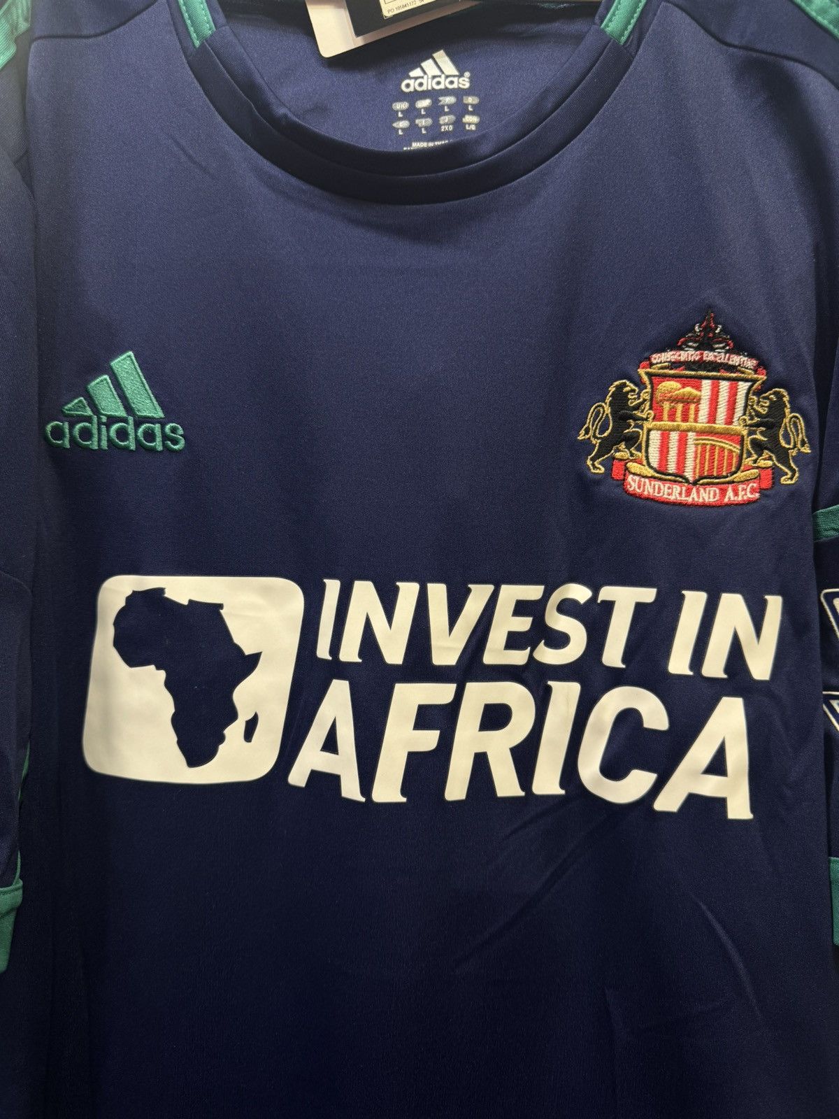 Adidas Sunderland 12/13 away shirt #7 Larsson (Bnwt) Size US L / EU 52-54 / 3 - 3 Thumbnail