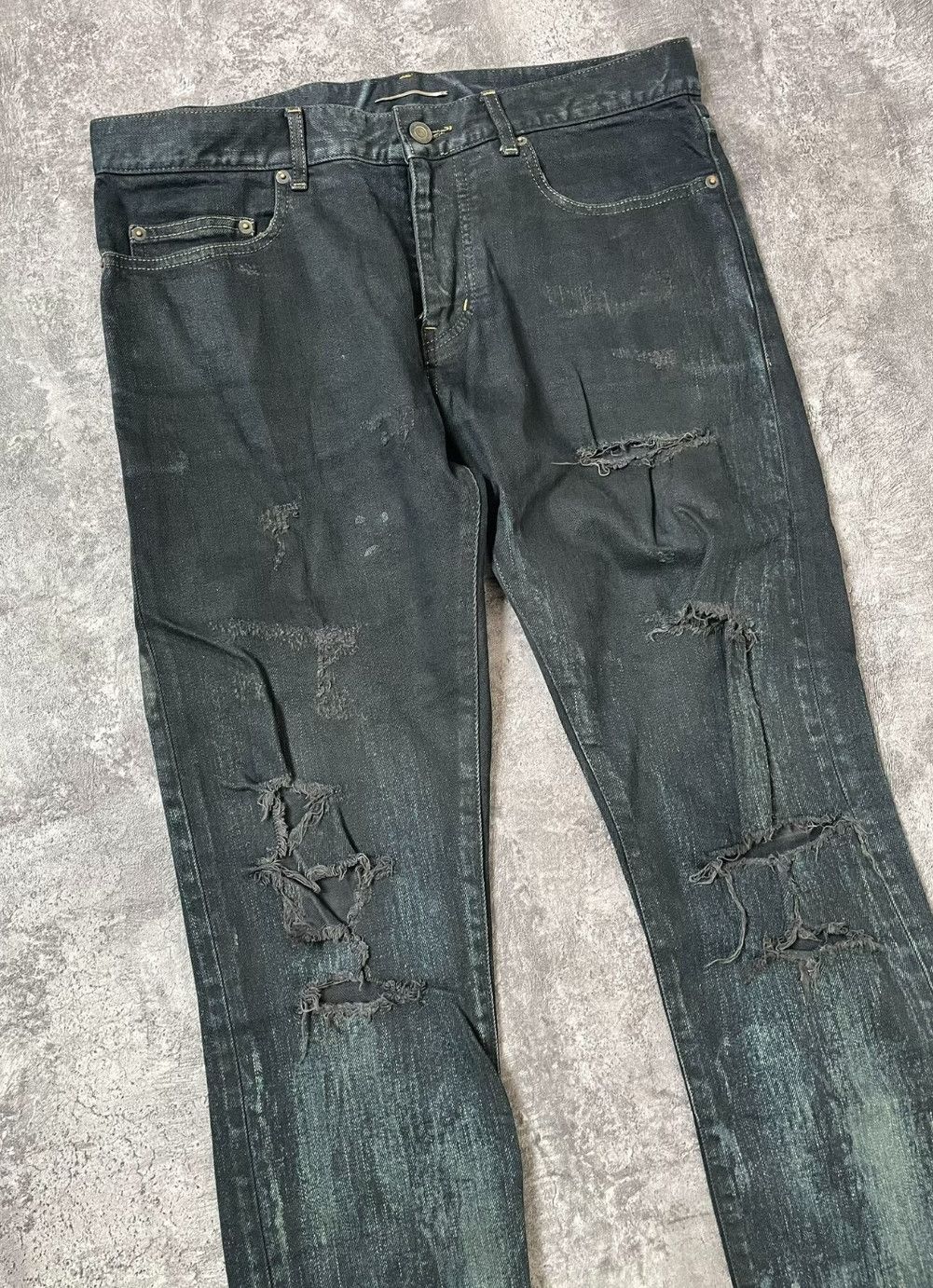 Saint Laurent Paris Saint Laurent Distressed Black Denim Jeans. Size US 32 / EU 48 - 2 Thumbnail