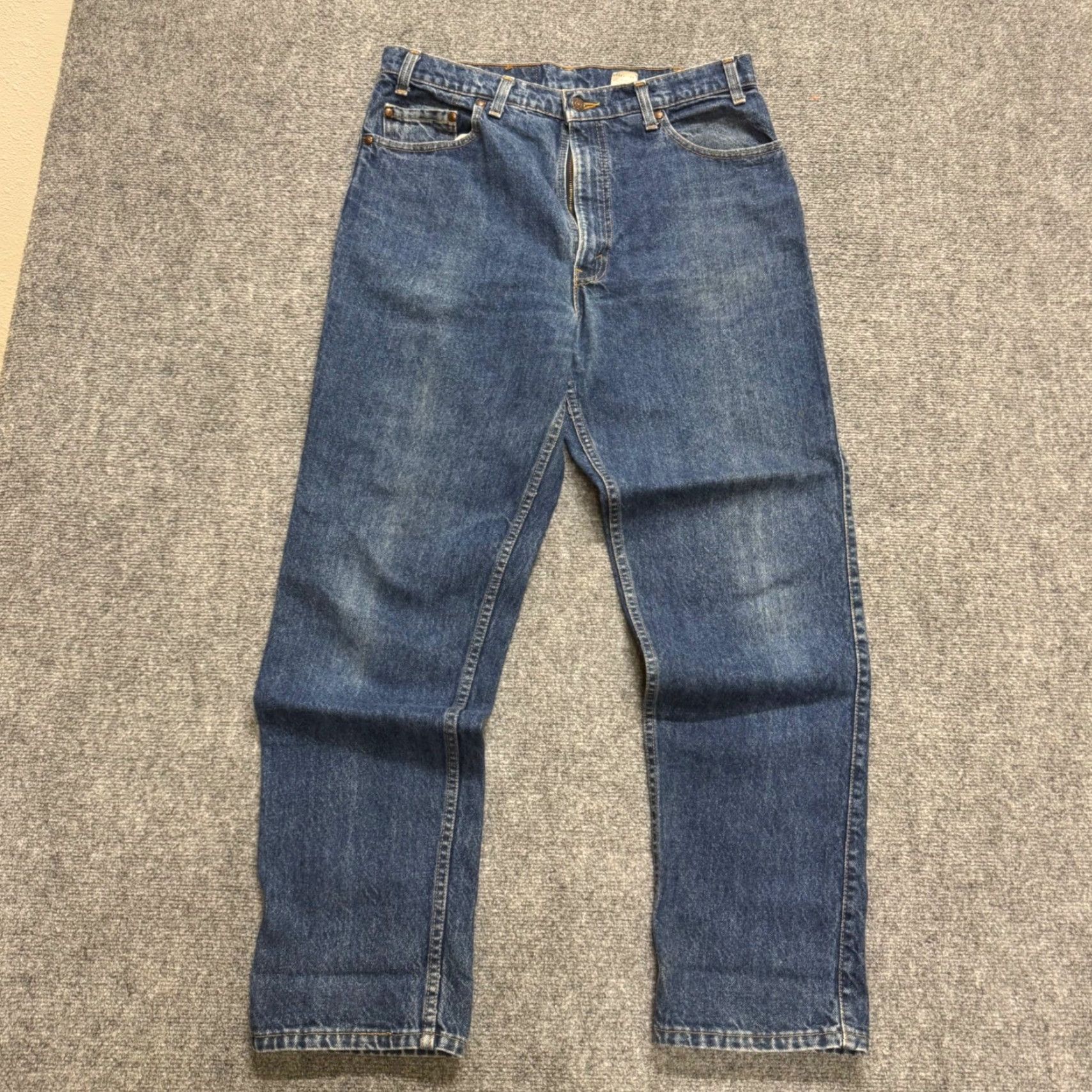Denime VINTAGE Levis Jeans 540 Relaxed Dark Washed Denim 36x32 Orange Tab Men’s 90s Clothing Mens Jeans Size US 36 / EU 52 - 2 Thumbnail