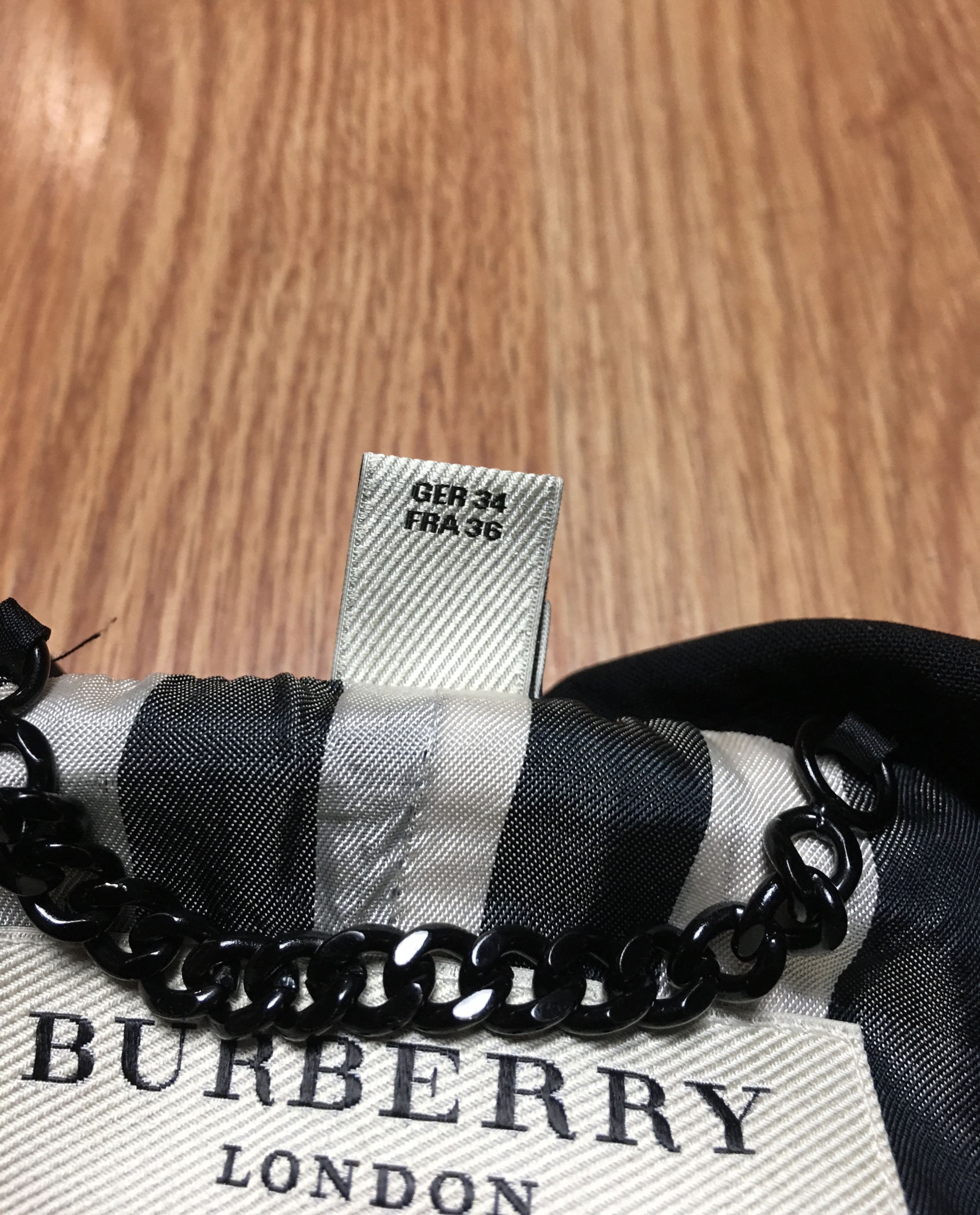 Burberry Burberry London Virgin Wool Black Blazer Jacket IT38/US4 Size S / US 4 / IT 40 - 10 Thumbnail