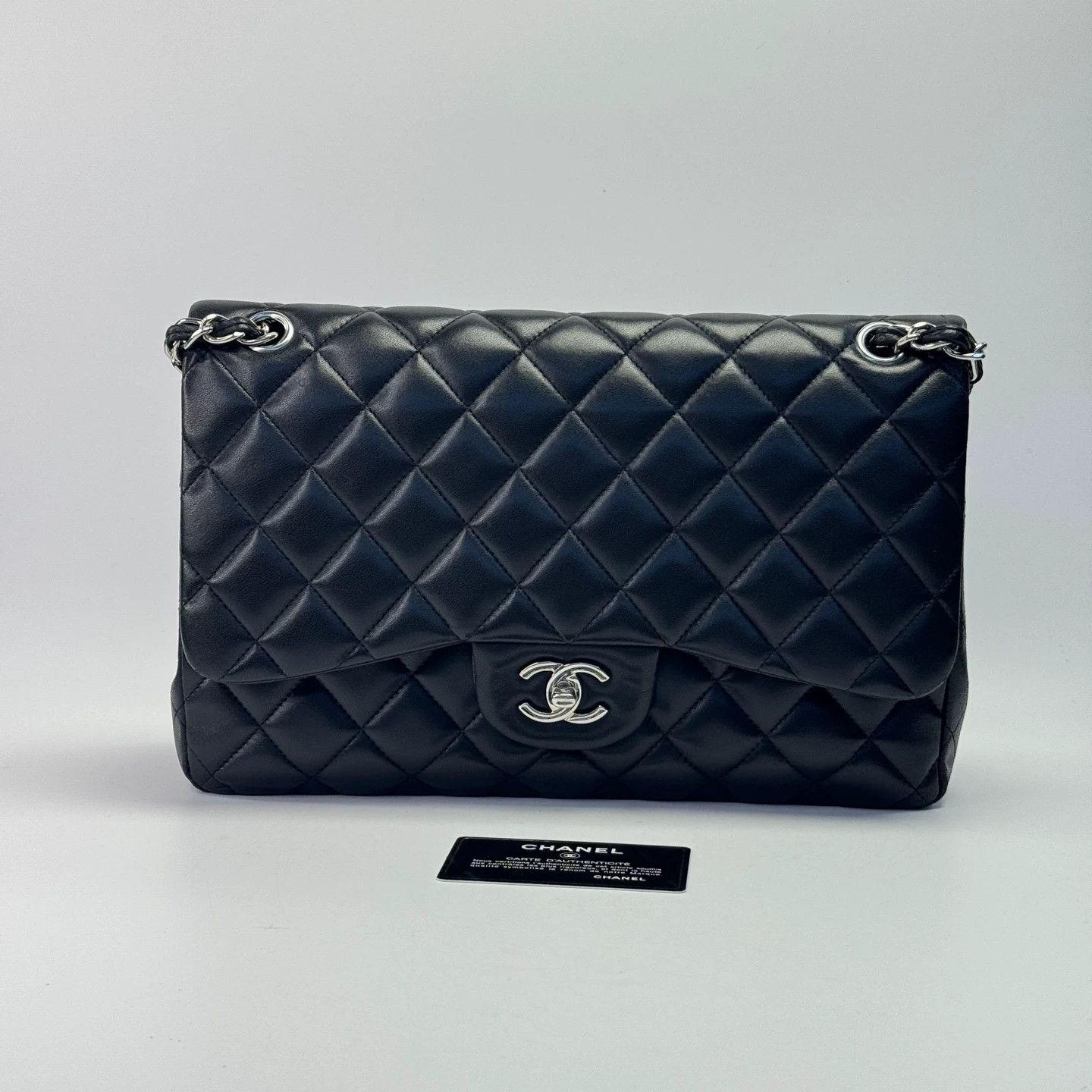 Chanel Pre-loved Bag Very good condition Size ONE SIZE - 1 Thumbnail