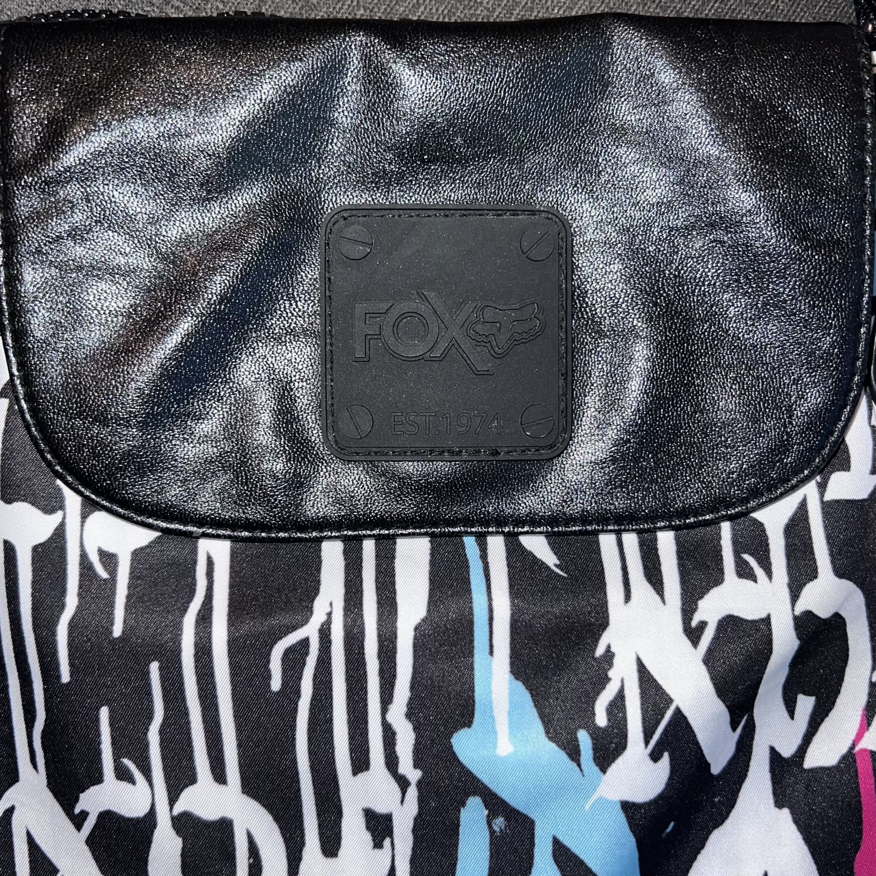 Fox Racing RARE 2012 FOX RACING 90's Style No Hand Hobo Tote Bag Size ONE SIZE - 5 Thumbnail