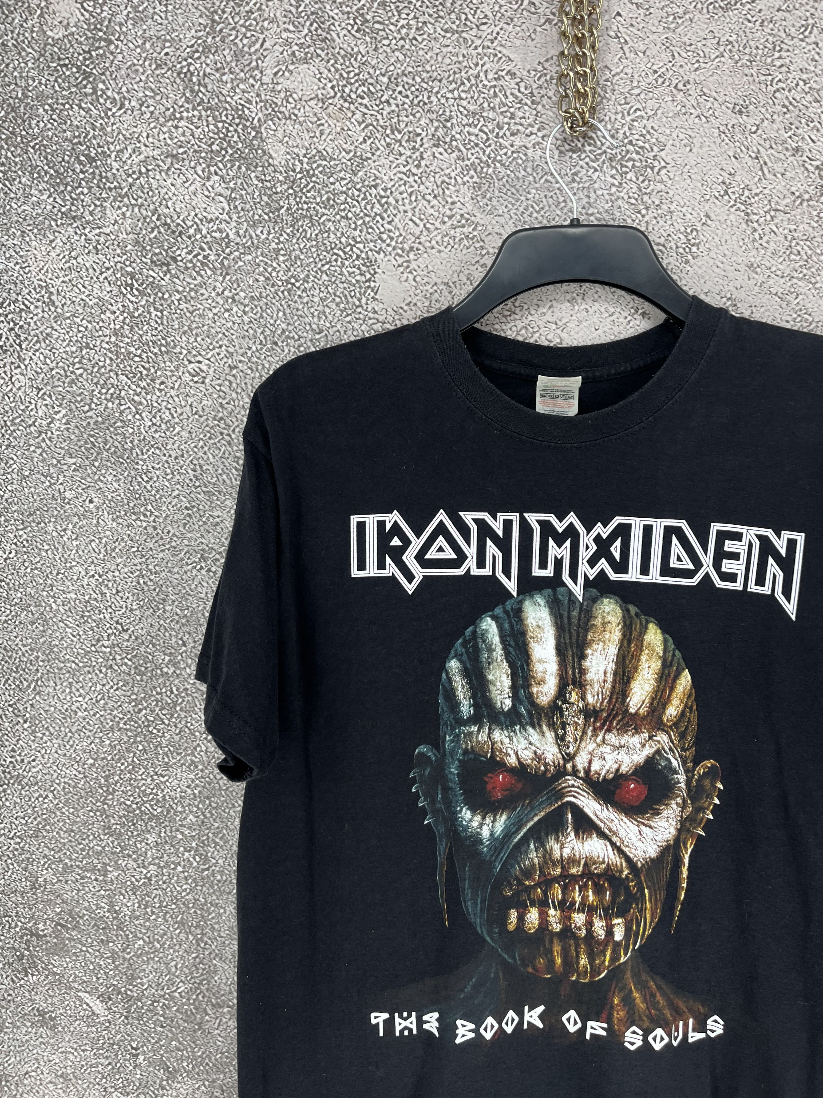 Iron Maiden Vintage Iron Maiden “the book of soul” rock band tee 2017 Size US XL / EU 56 / 4 - 4 Thumbnail