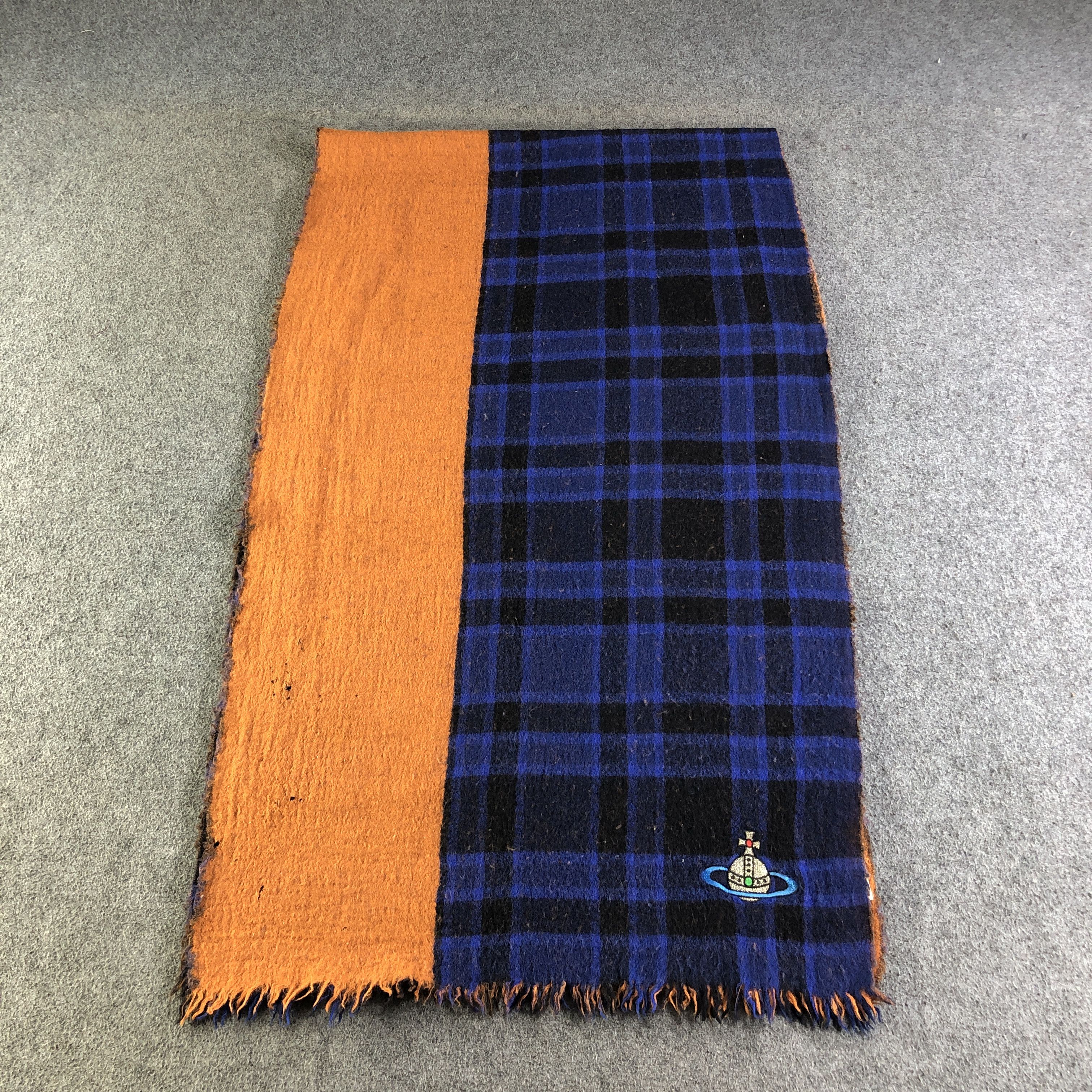 Vivienne Westwood Vivienne Westwood Tartan Big Size Wool Scarf Muffler V2697 Size ONE SIZE - 2 Thumbnail