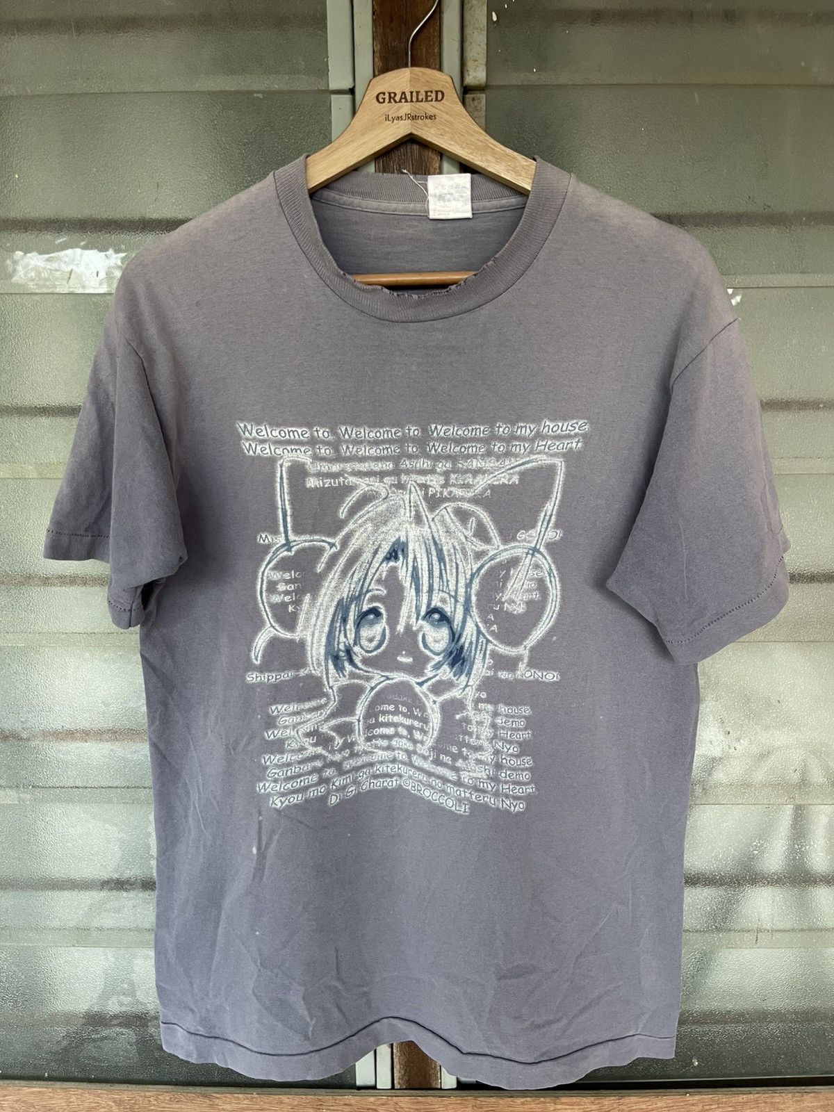 Vintage Vintage Graphic Anime Style Sun Faded Shirt Tee Size US M / EU 48-50 / 2 - 2 Thumbnail
