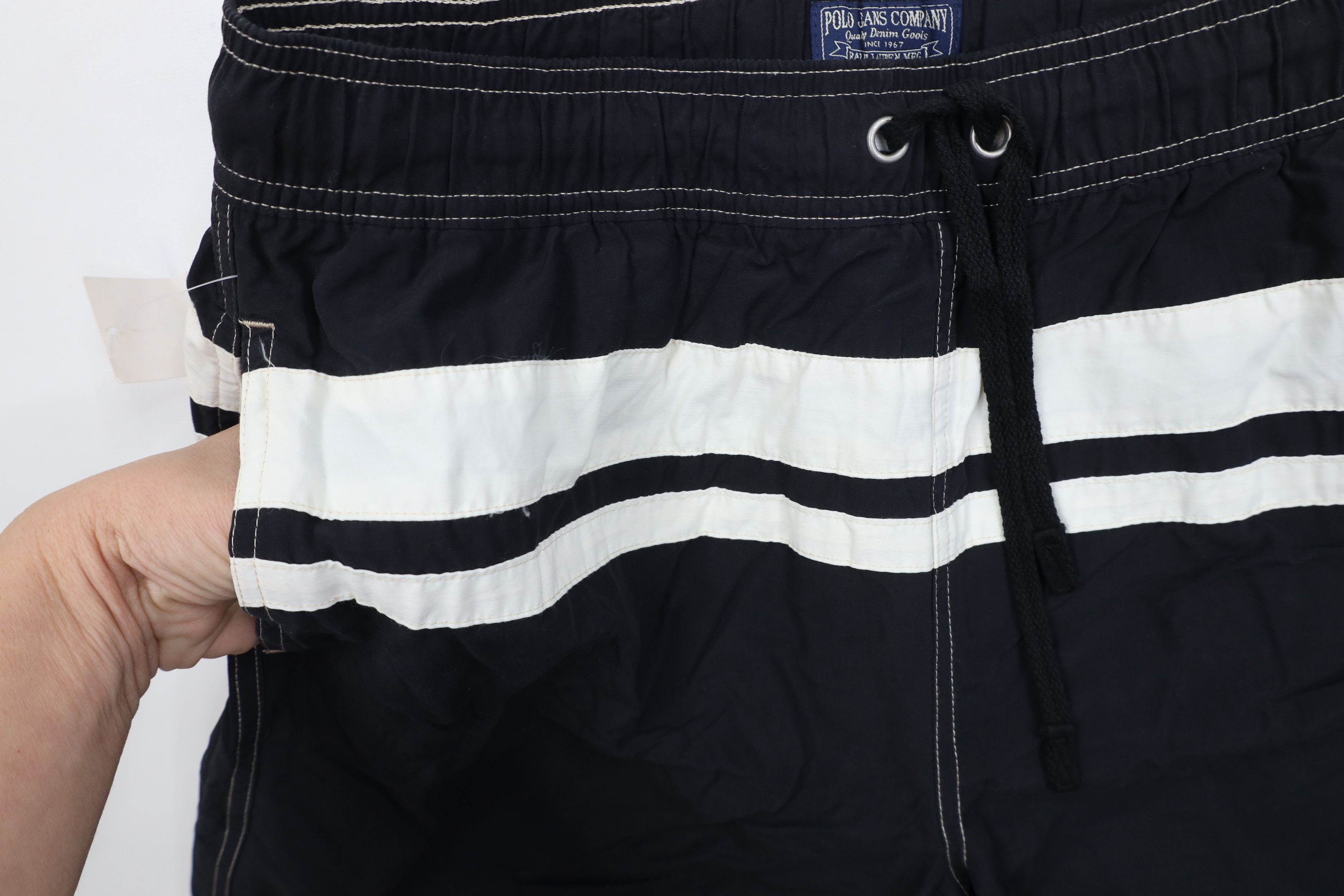Ralph Lauren Deadstock Vintage 90s Ralph Lauren USA Flag Lined Shorts Size US 32 / EU 48 - 8 Thumbnail