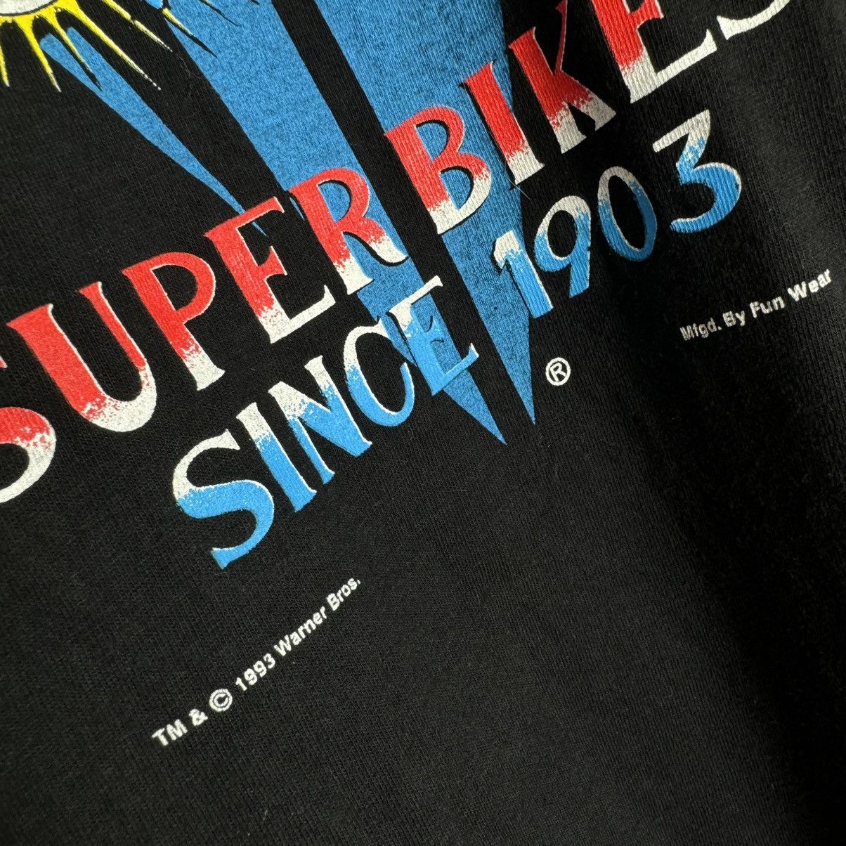Harley Davidson Vintage 1993 Harley Davidson X Looney Tunes Bugs T Shirt Size US XL / EU 56 / 4 - 4 Thumbnail