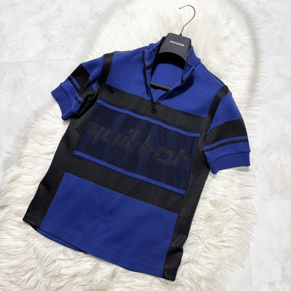 Louis Vuitton Authentic Louis Vuitton half-zip Knit Sweater Polo Shirt Size US S / EU 44-46 / 1 - 6 Thumbnail