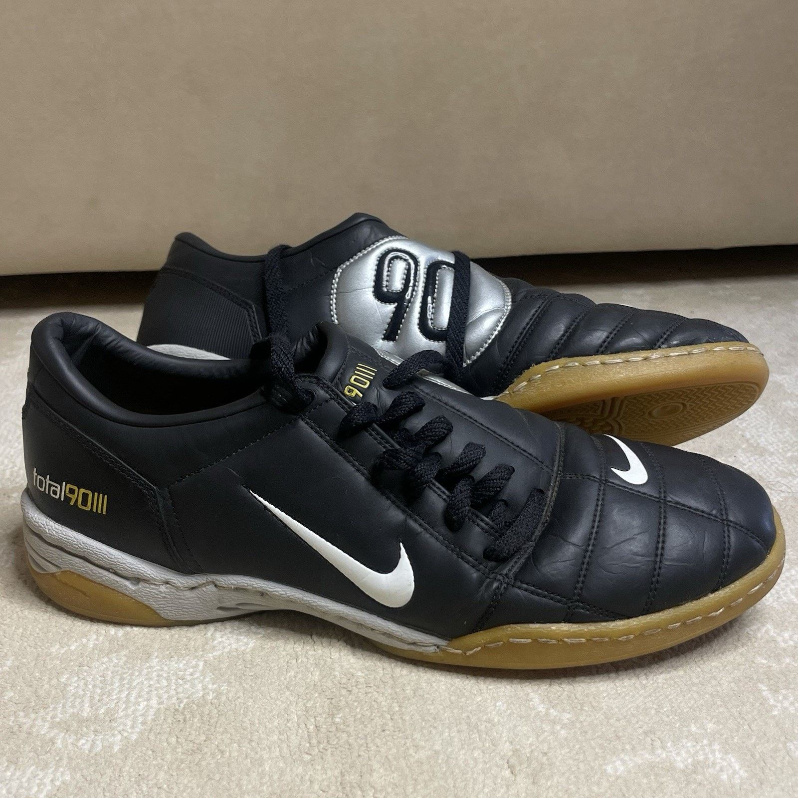 Nike vintage Nike Total 90 lll Indoor Shoes Football Soccer 2004 Size US 12 / EU 45 - 1 Thumbnail