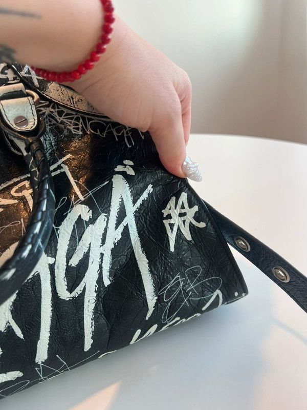 Balenciaga Balenciaga Neo City Cagole Graffiti Leather Bag Size ONE SIZE - 11 Thumbnail