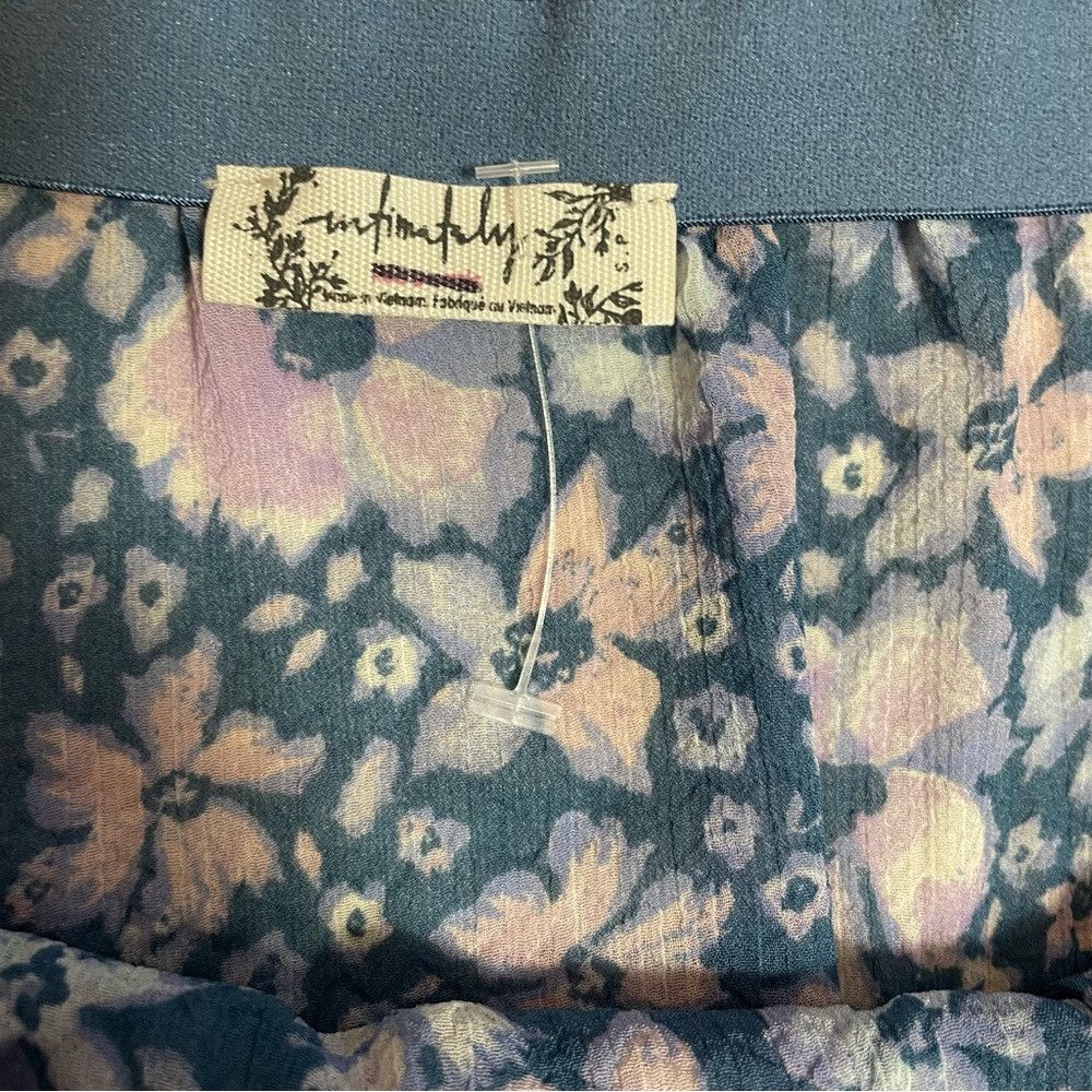 Free People New Free People Romance Me Blue Floral Half Slip Skirt Size Size 28" / US 6 / IT 42 - 6 Thumbnail