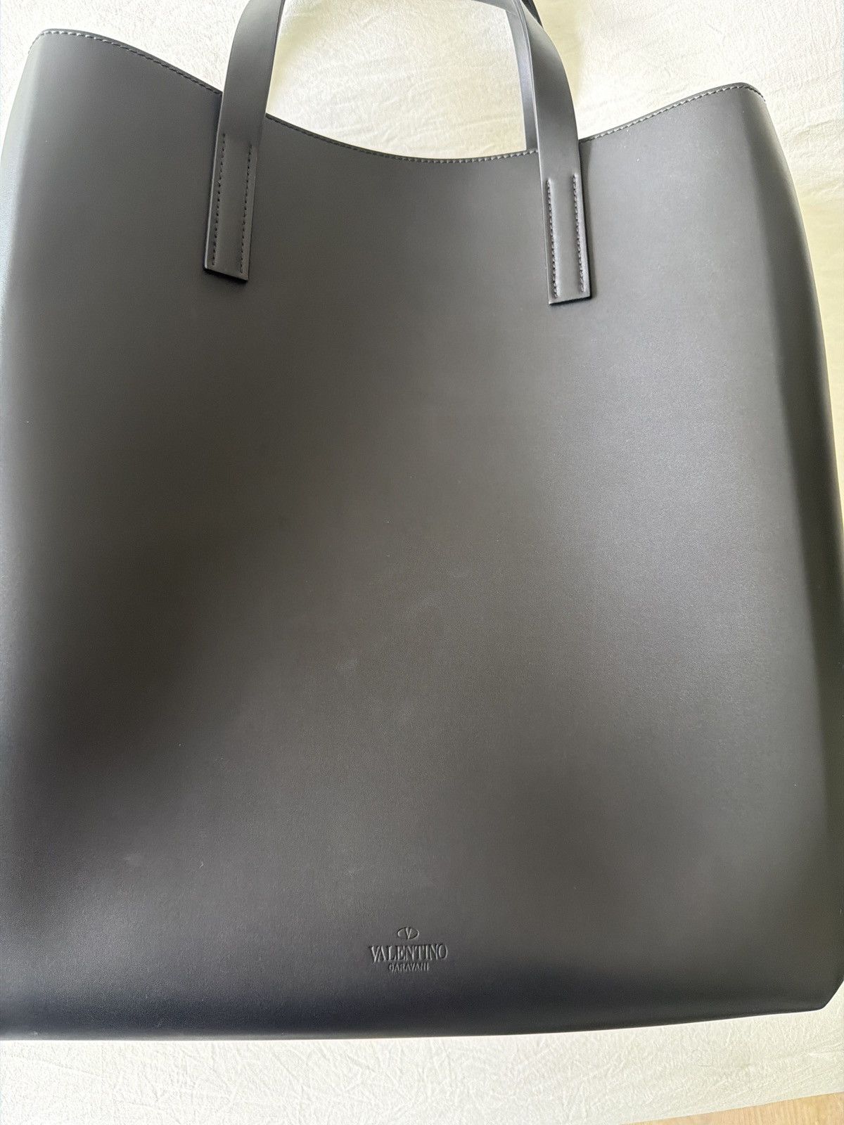Valentino Valentino Garavani VLTN Black Leather Tote Bag w/ Pouch Size ONE SIZE - 8 Thumbnail