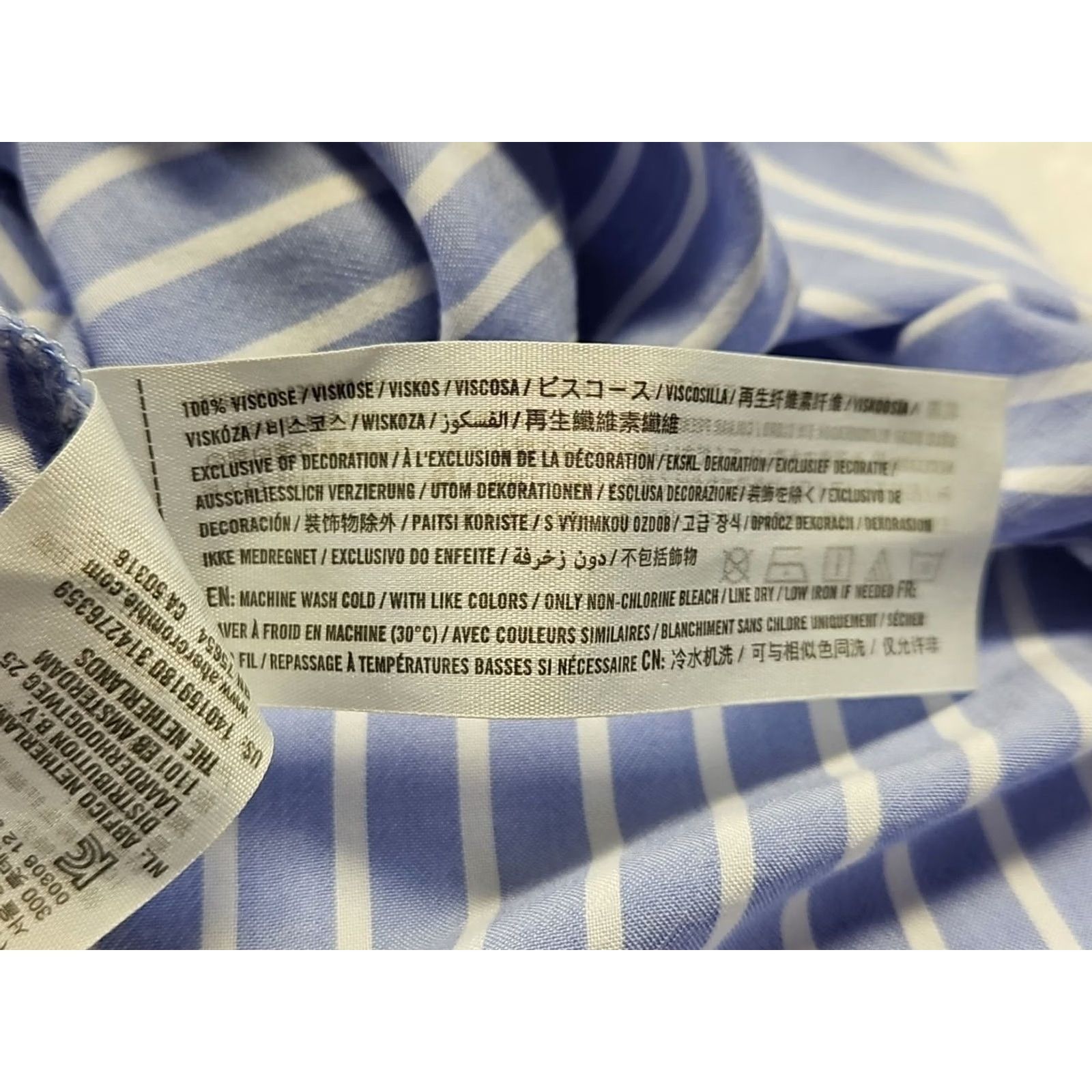 Abercrombie & Fitch Abercrombie & Fitch Button-Down Shirt Mens M Long Sleeve Blue White Stripe Cotton Woven Button-Up Regular Fit Size US M / EU 48-50 / 2 - 5 Thumbnail
