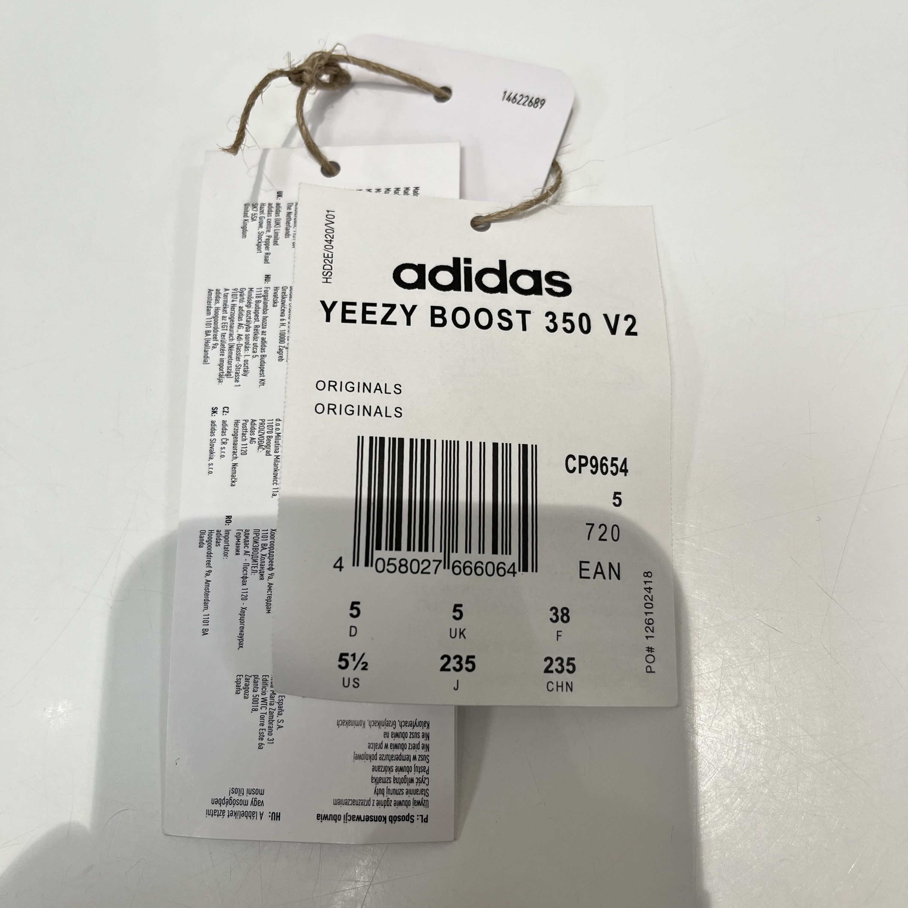 Adidas Adidas Yeezy Boost 350 V2 Zebra Size US 5.5 / EU 38 - 14 Thumbnail