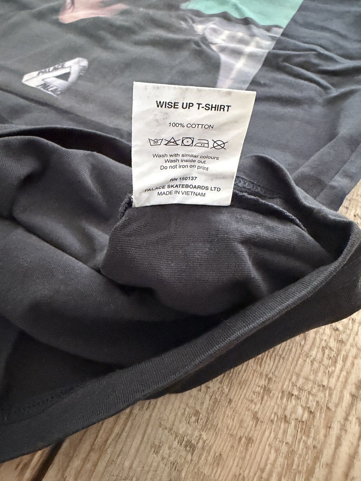 Palace Palace Wise Up (The Room) Tee Size US L / EU 52-54 / 3 - 5 Thumbnail