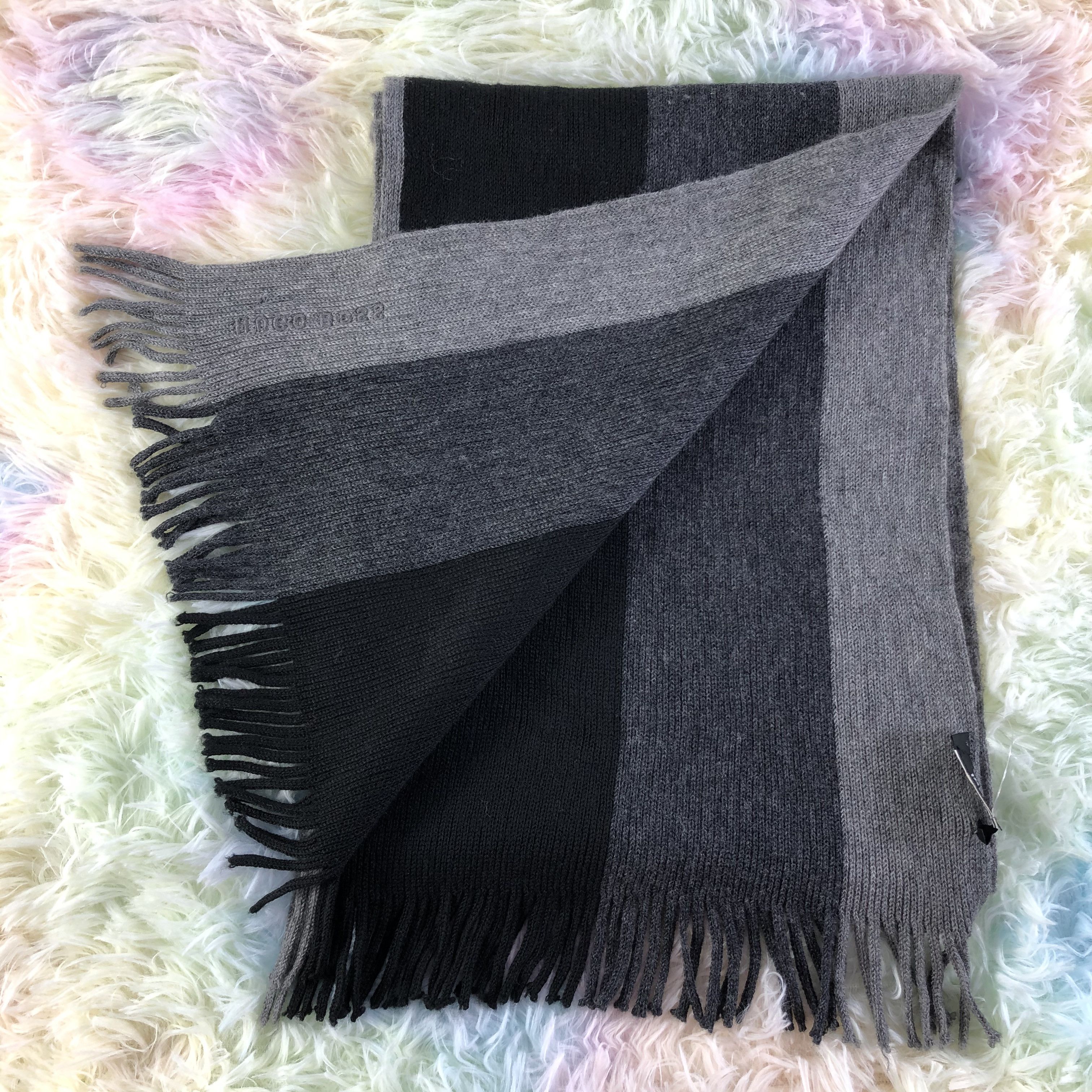 Hugo Boss Hugo Boss Scarf / Muffler / Neckwear - KM41 Size ONE SIZE - 5 Thumbnail
