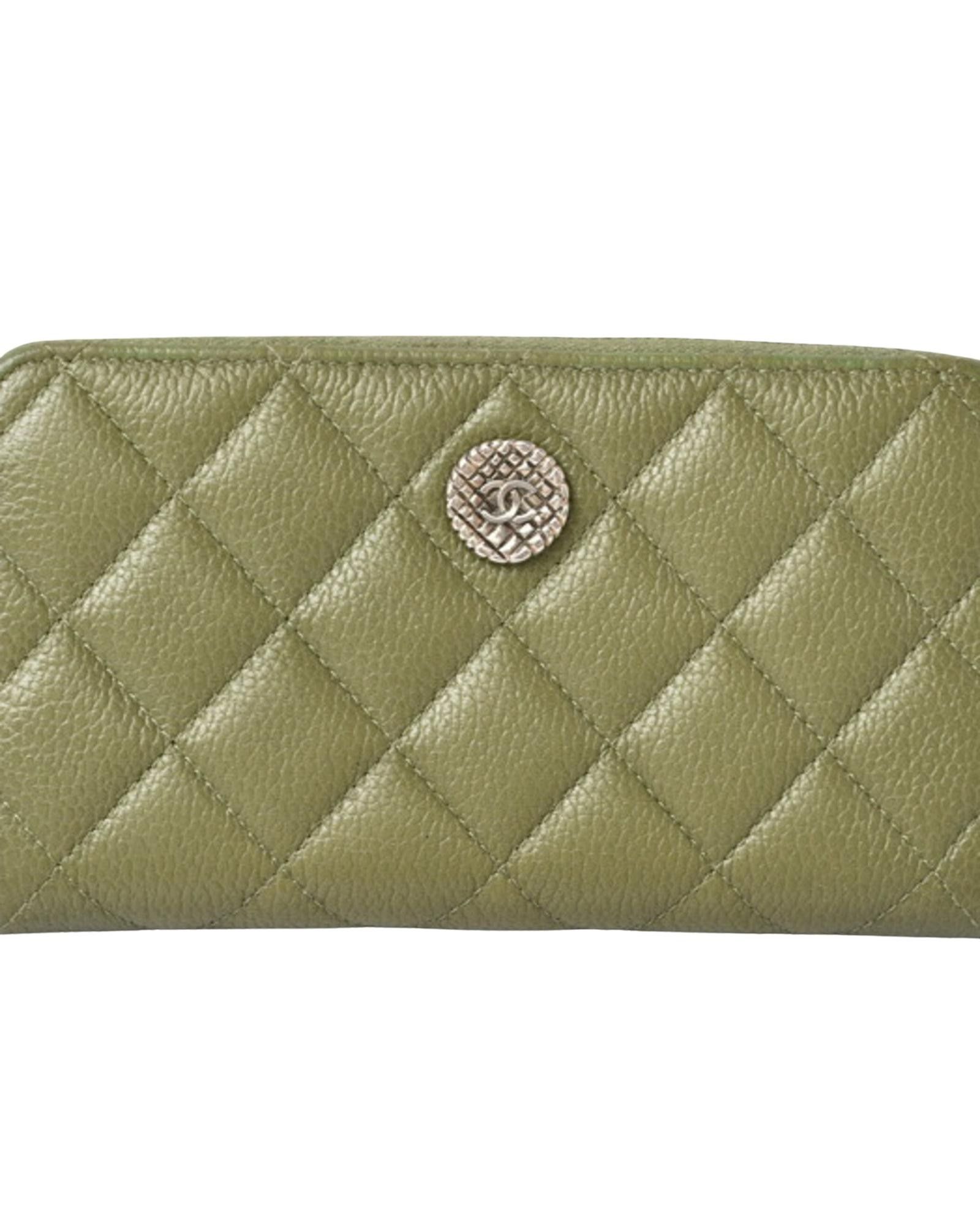 image of Chanel Green Leather Bi-Fold Wallet, Women's