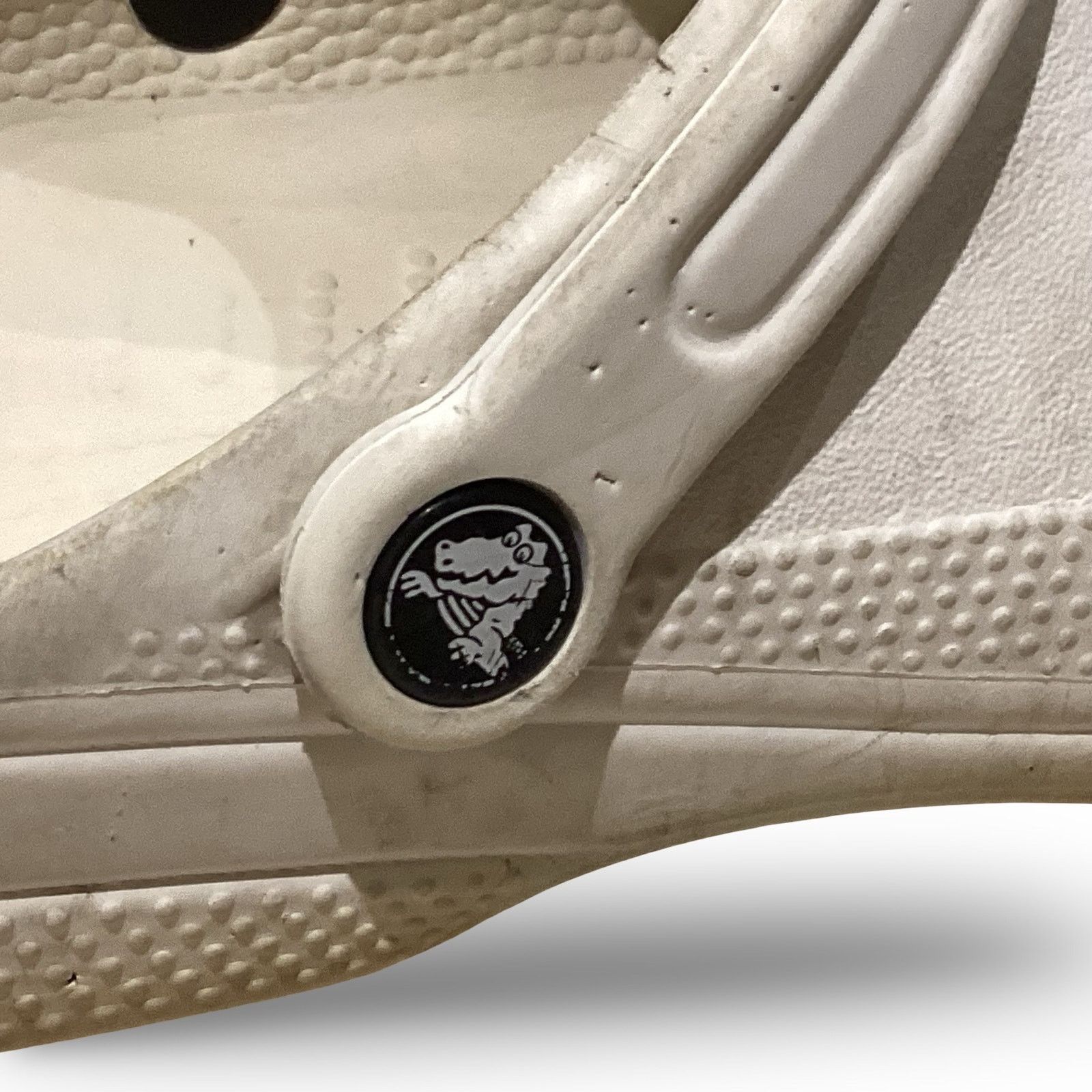 Crocs Classic White Crocs Size US 8 / EU 41 - 7 Thumbnail