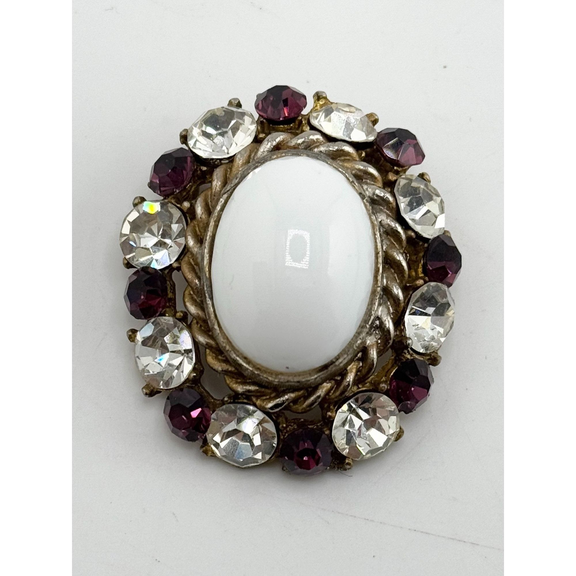 Vintage Vintage white milk glass purple glass rhinestone brooch pin Size ONE SIZE - 3 Thumbnail