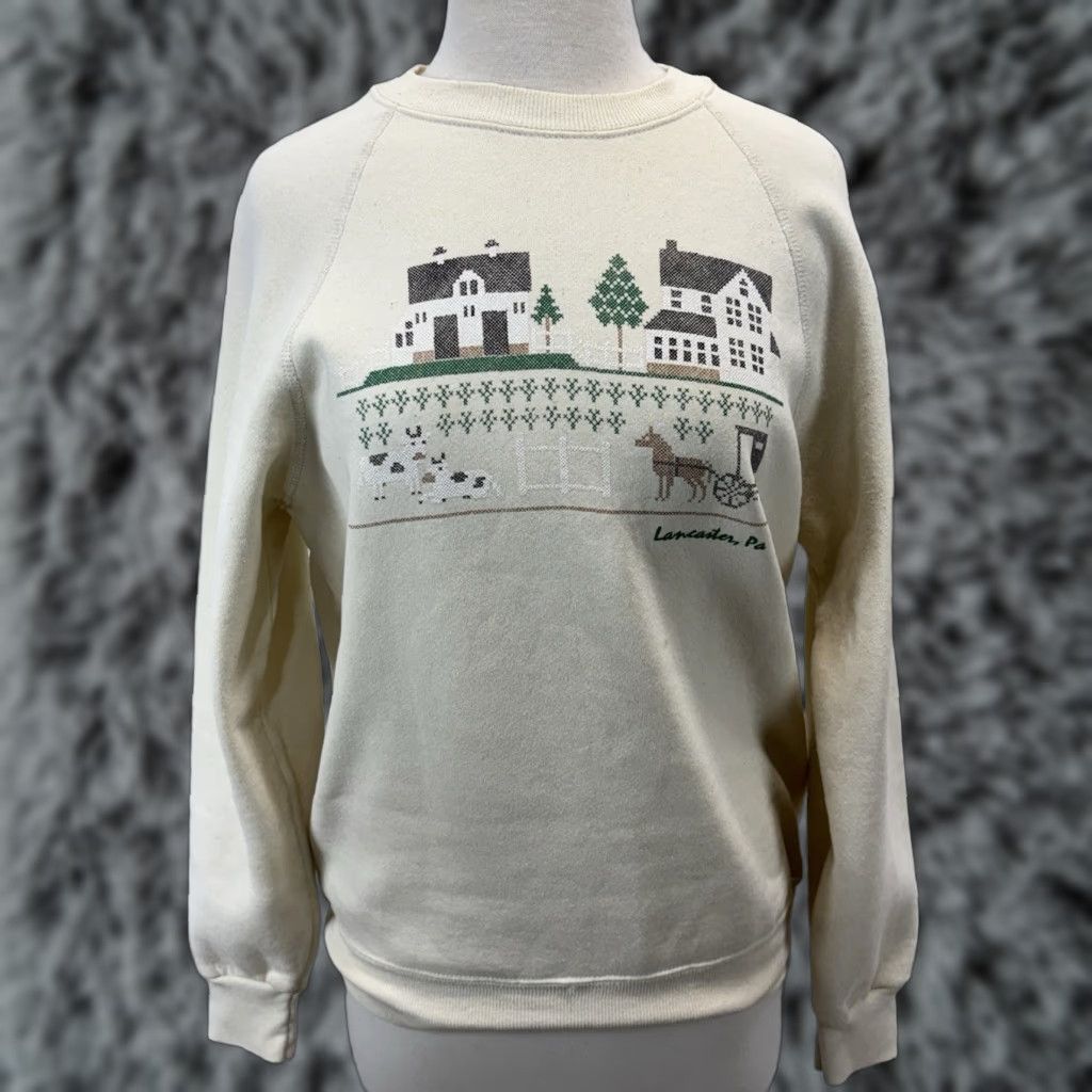VINTAGE Lee Sweatshirt Shirt Women Large Ivory USA Made Crew Pullover 90s Graphic Print Amish Lancaster PA
