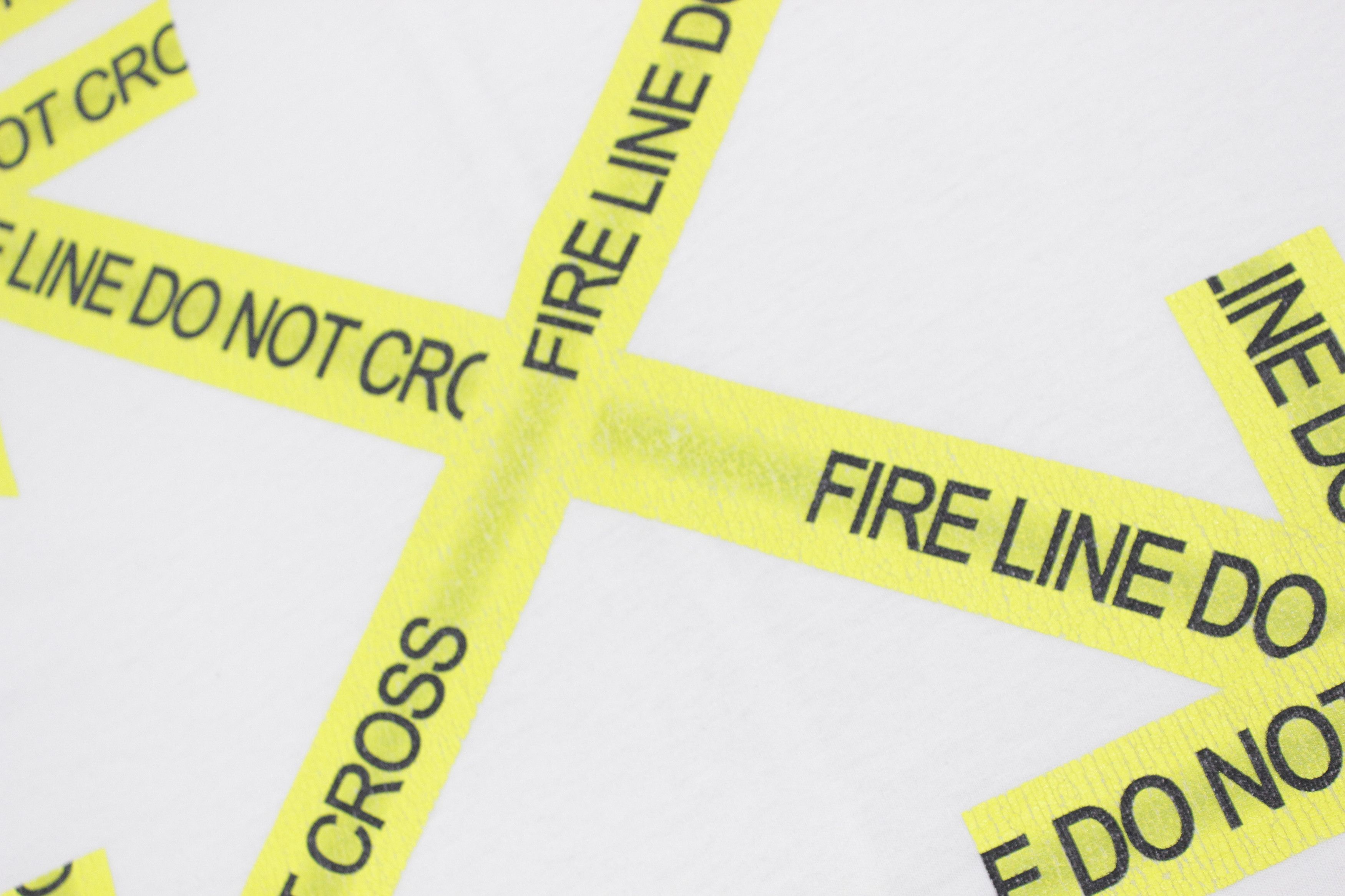 Off-White "Temperature" Cross Lines Tee Size US XL / EU 56 / 4 - 10 Thumbnail