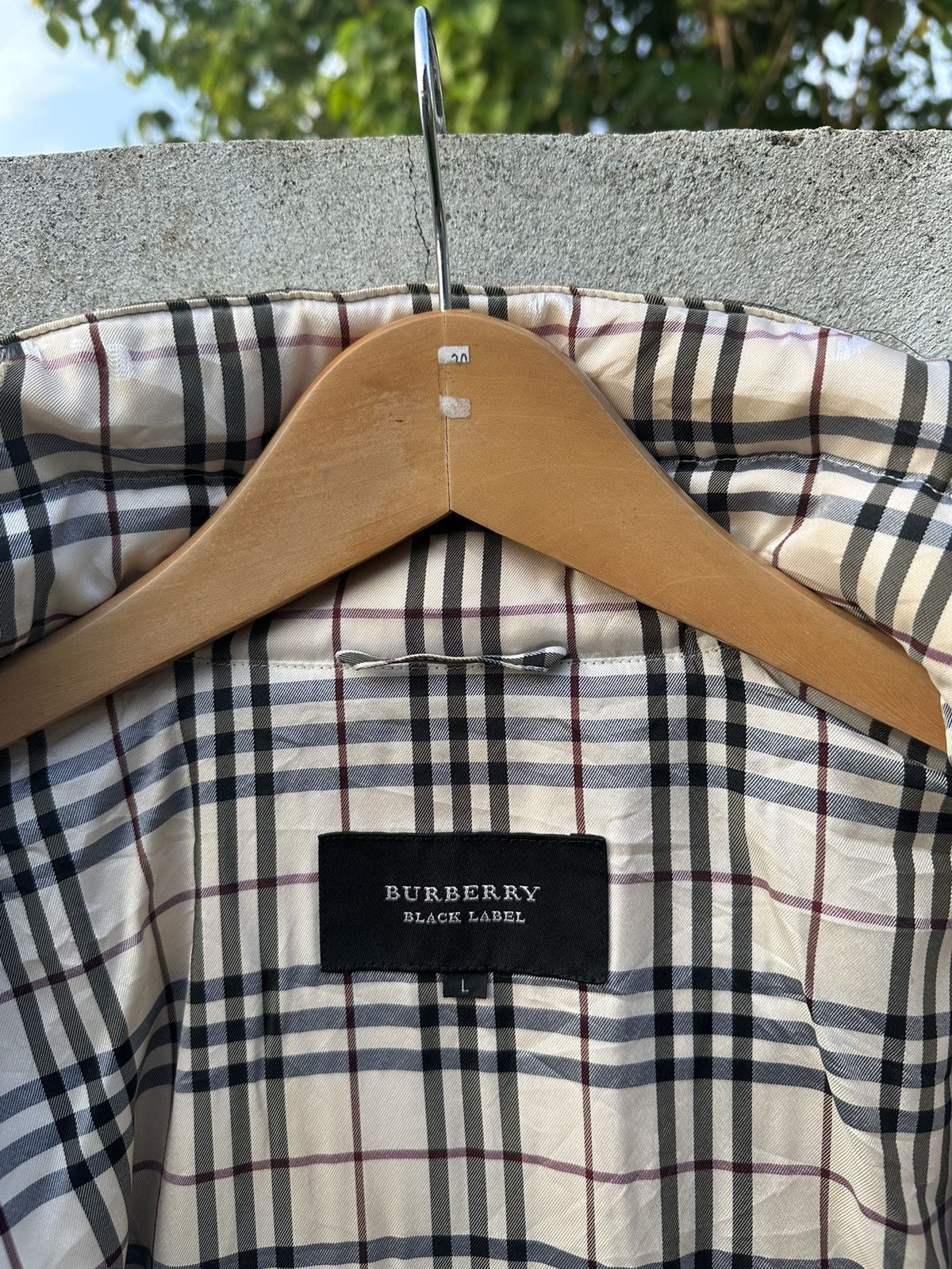 Burberry Burberry black label nova checked down jacket Size US L / EU 52-54 / 3 - 7 Thumbnail